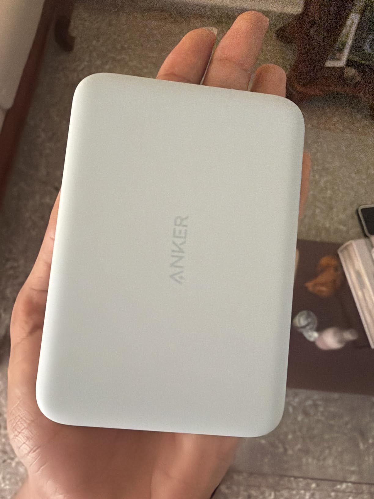 Anker Nano MagSafe Power Bank, Ultra-Slim 5,000mAh Magnetic Wireless Charging Battery, Qi2 Certified 15W Max MagSafe-Compatible customer photo 2