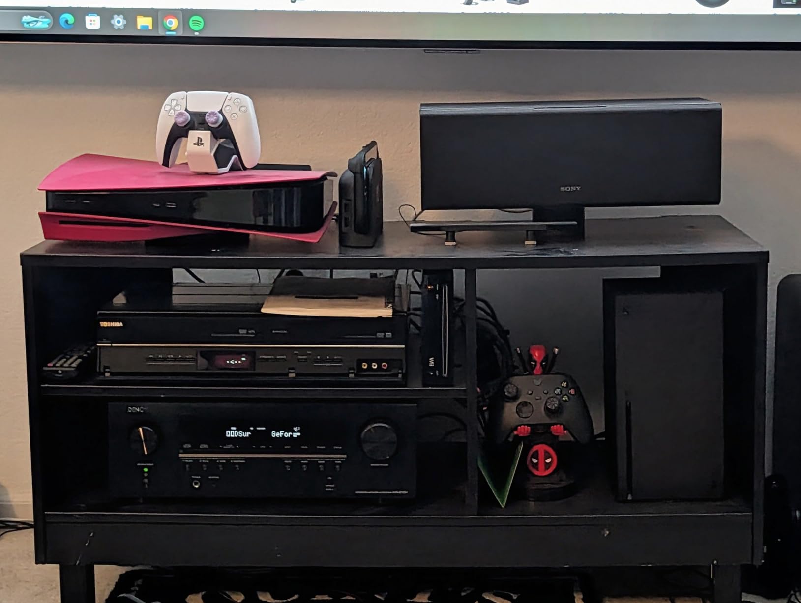 Sony CS Speaker, SS-CS8M2 2-Way 3-Driver Center Channel Speaker, 2025 Model customer photo 1