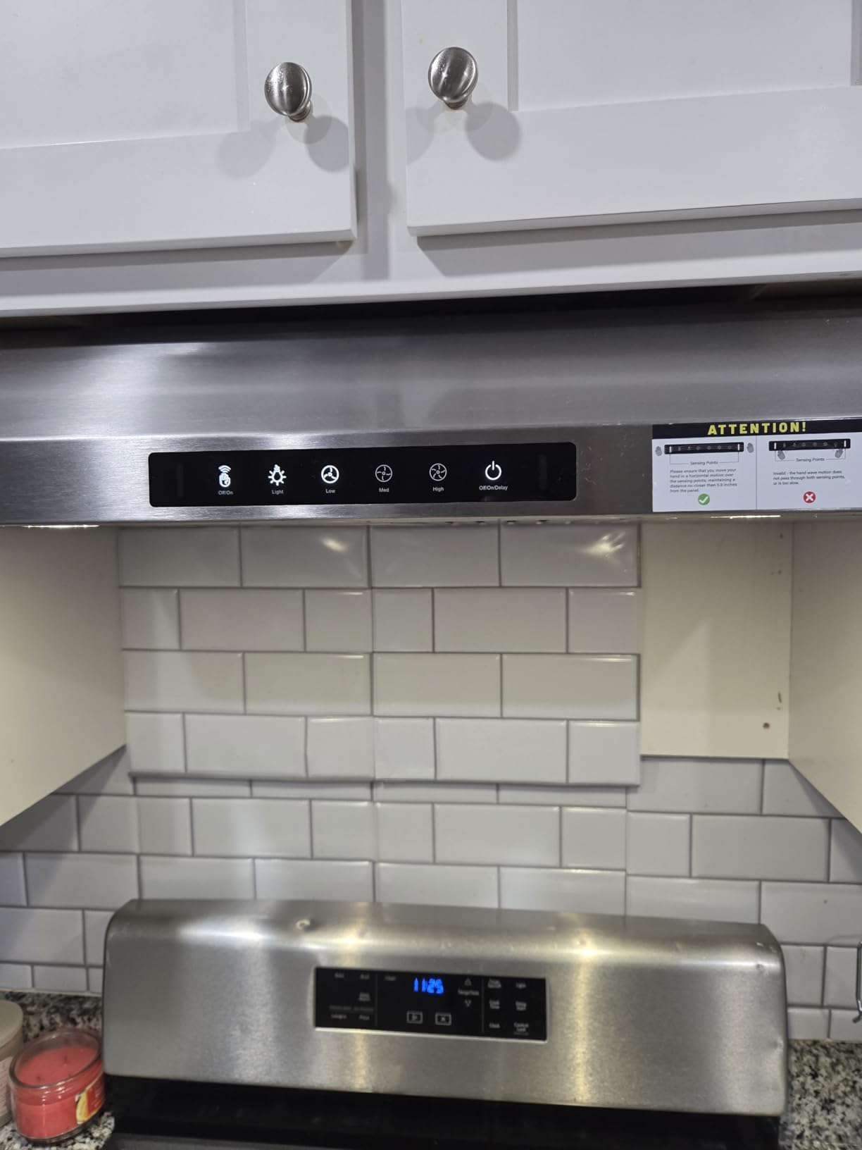 VIKIO HOME Under Cabinet Range Hood 30 Inch, 980CFM Fast Venting Ducted, Kitchen Hood With 3 Speed Gesture Sensing & Touch Control, Stainless Steel Stove Vent Hood With LED Light And 2 Baffle Filters customer photo 2