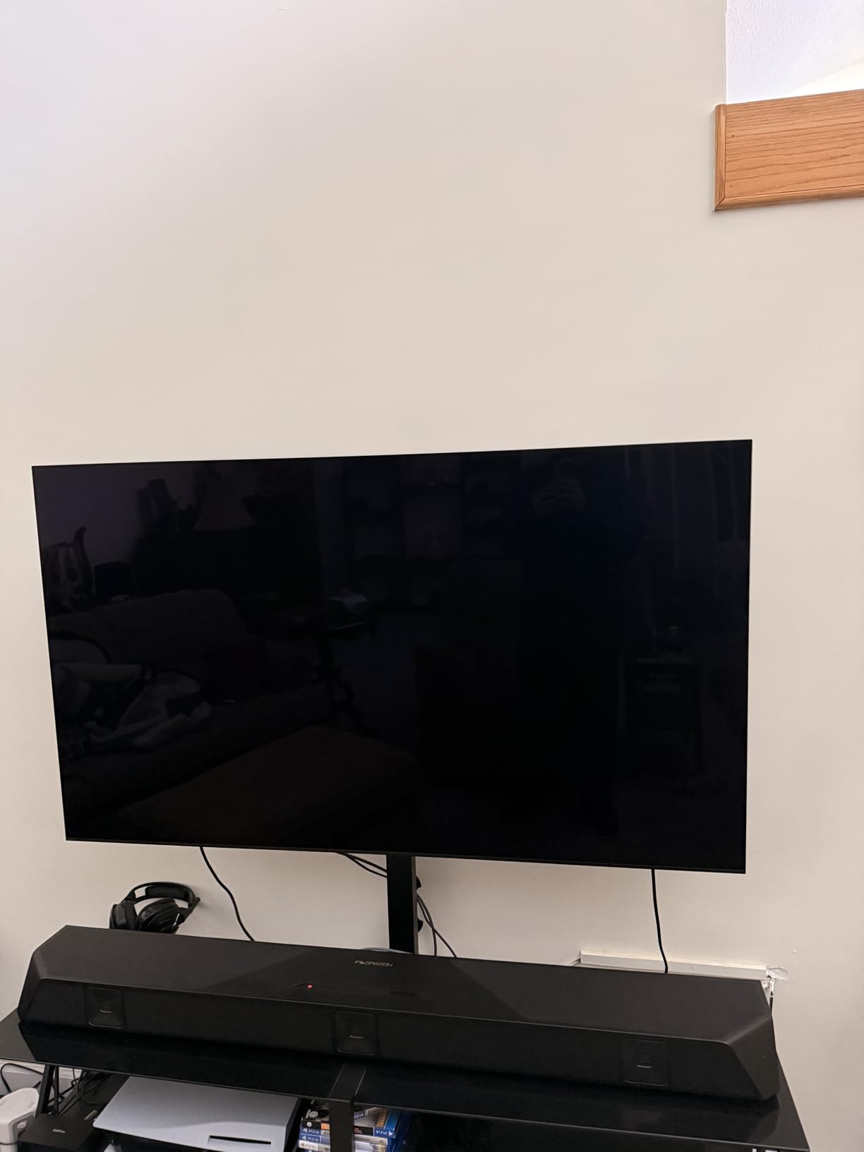 Sony 65 Inch OLED 4K Ultra HD TV BRAVIA XR8B Smart Google TV with Dolby Vision HDR and Exclusive Features for PlayStation 5 (K-65XR8B) customer photo 2