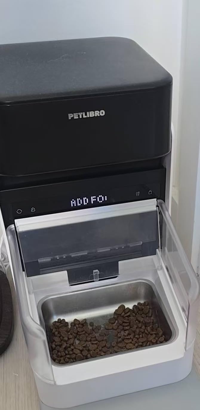 PETLIBRO RFID Automatic Cat Feeder, Collar Sensor-Activated Personalized Meals, Cats Recognition & Diet Tracking for Multi-Pet Homes and Different Diets, 5G&2.4G Wi-Fi Programmable Cat Food Dispenser customer photo 1