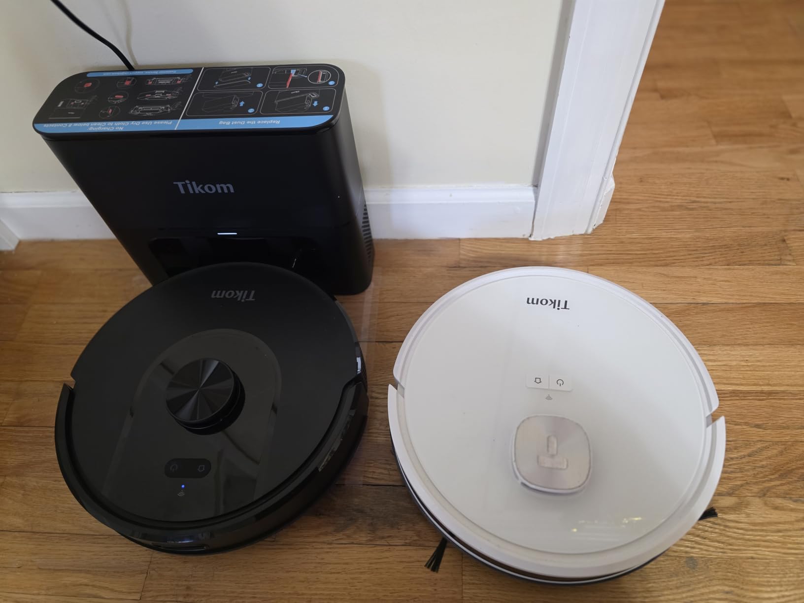 Tikom Robot Vacuum and Mop, 6000Pa Robotic Vacuum Cleaner with Self-Emptying Base, 90 Days Capacity, LiDAR Navigation, Home Mapping, Ideal for Pet Hair, Hard Floors, Carpet (L8000 Plus) customer photo 1