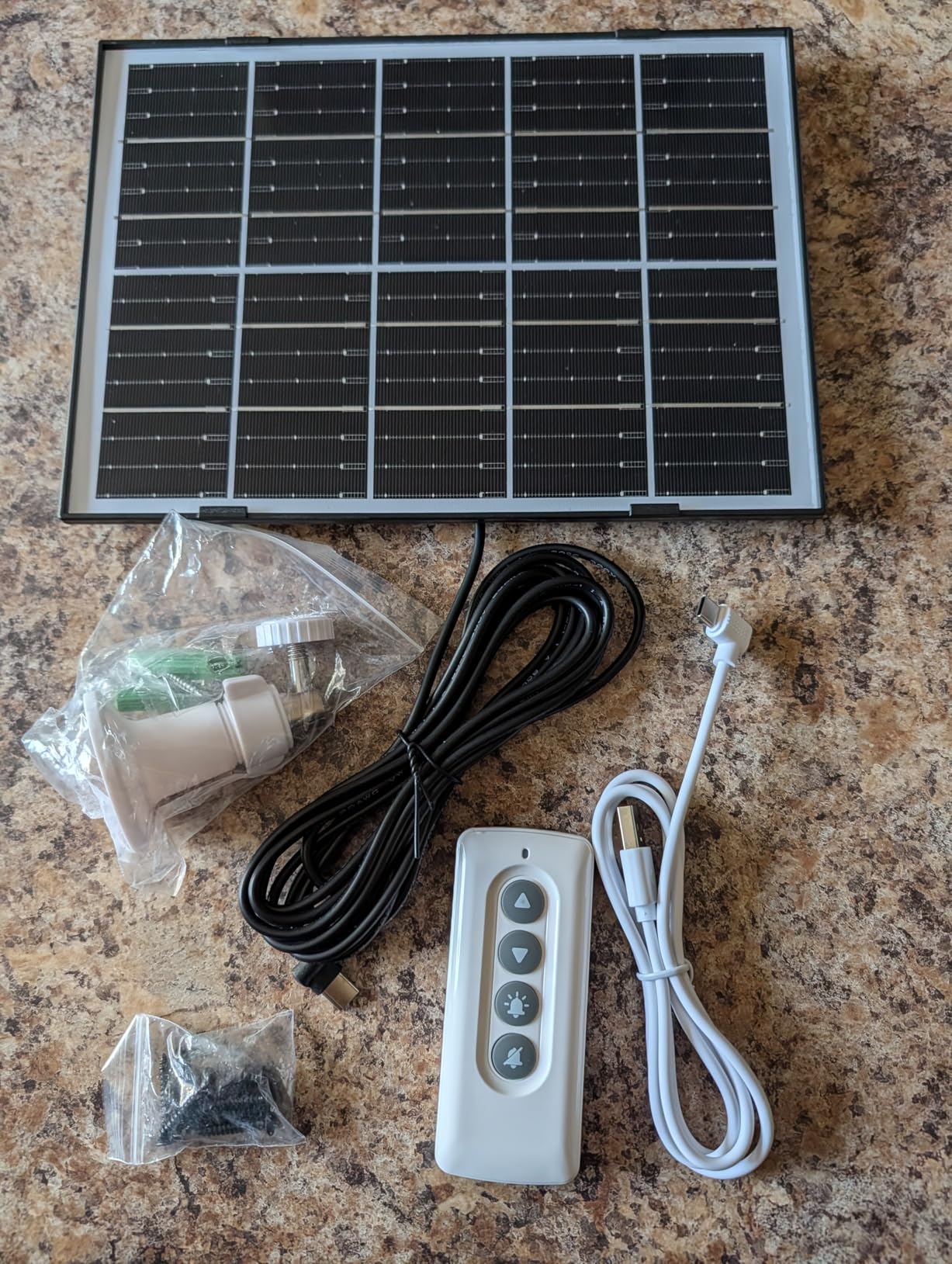 WiFi Automatic Chicken Coop Door with Camera, APP Remote Control, Smart Solar Powered Auto Chicken Door Opener with Timer, Night Vision, Anti-Pinch Safety, Smart Alerts, Space-Saving Roll-Up Design customer photo 1