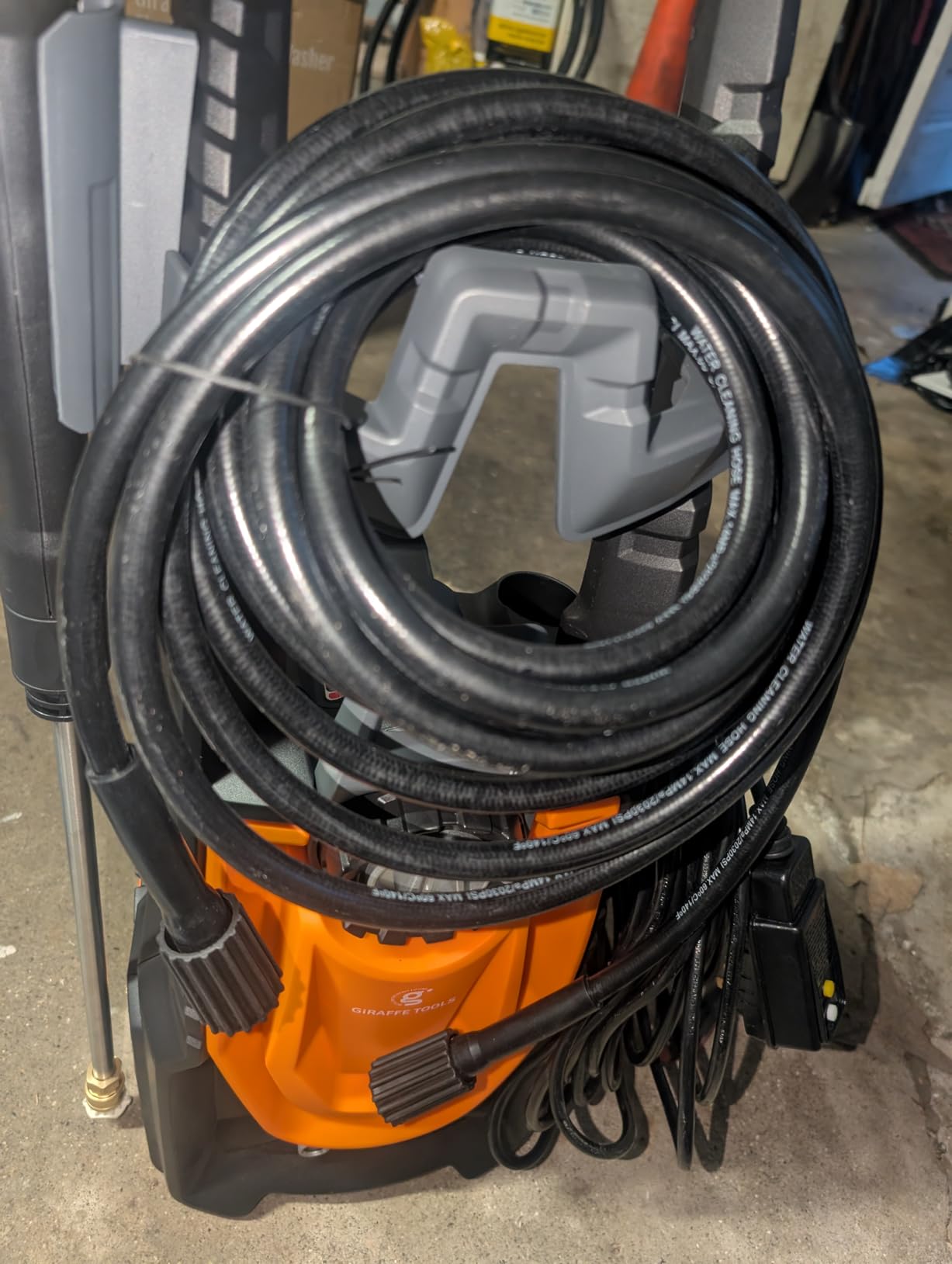 Giraffe Tools Electric Pressure Washer, 2400 PSI 2.3 GPM with 4 Quick-Connect Nozzles, 20FT Hose & Foam Cannon, Powerful Washer for Cars/Road/Driveways/Fences customer photo 1