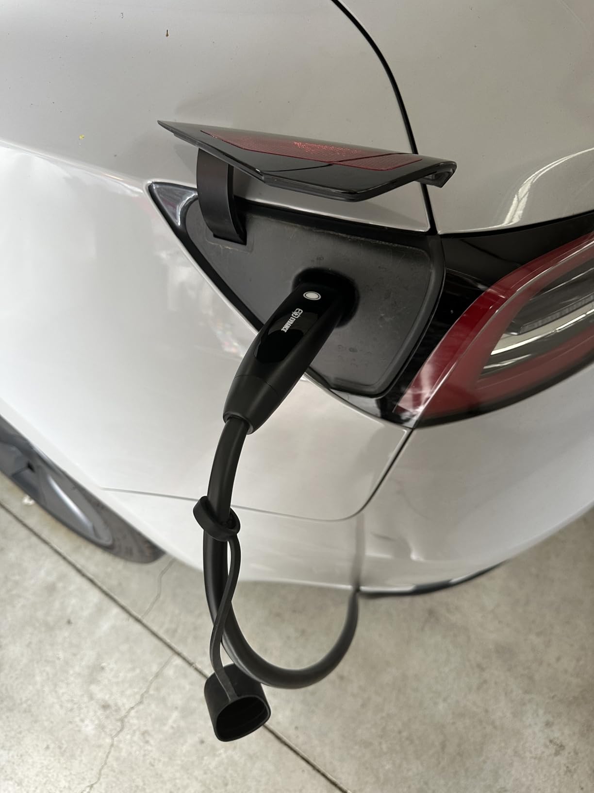 EVDANCE Level 1 & 2 EV Charger for Tesla 16A, Portable Electric Vehicle Charger with 25FT Cable, Adjustable Current & Timer Delay, NACS Connector Compatible with All Tesla Models S/3/X/Y/Cybertruck customer photo 1