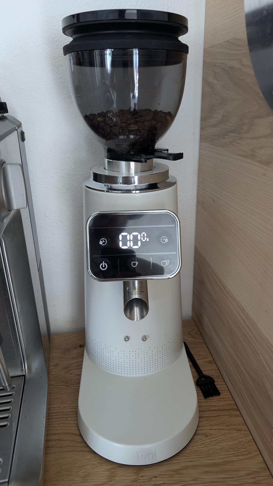 Tuni G3 64mm Flat Burr Coffee Grinder, 100 Grind Settings Electric Espresso Grinder with Single Dose Set | Commercial Grade Precision, Touchscreen | Anti-Static Tech | Stainless Steel (Ivory) customer photo 2