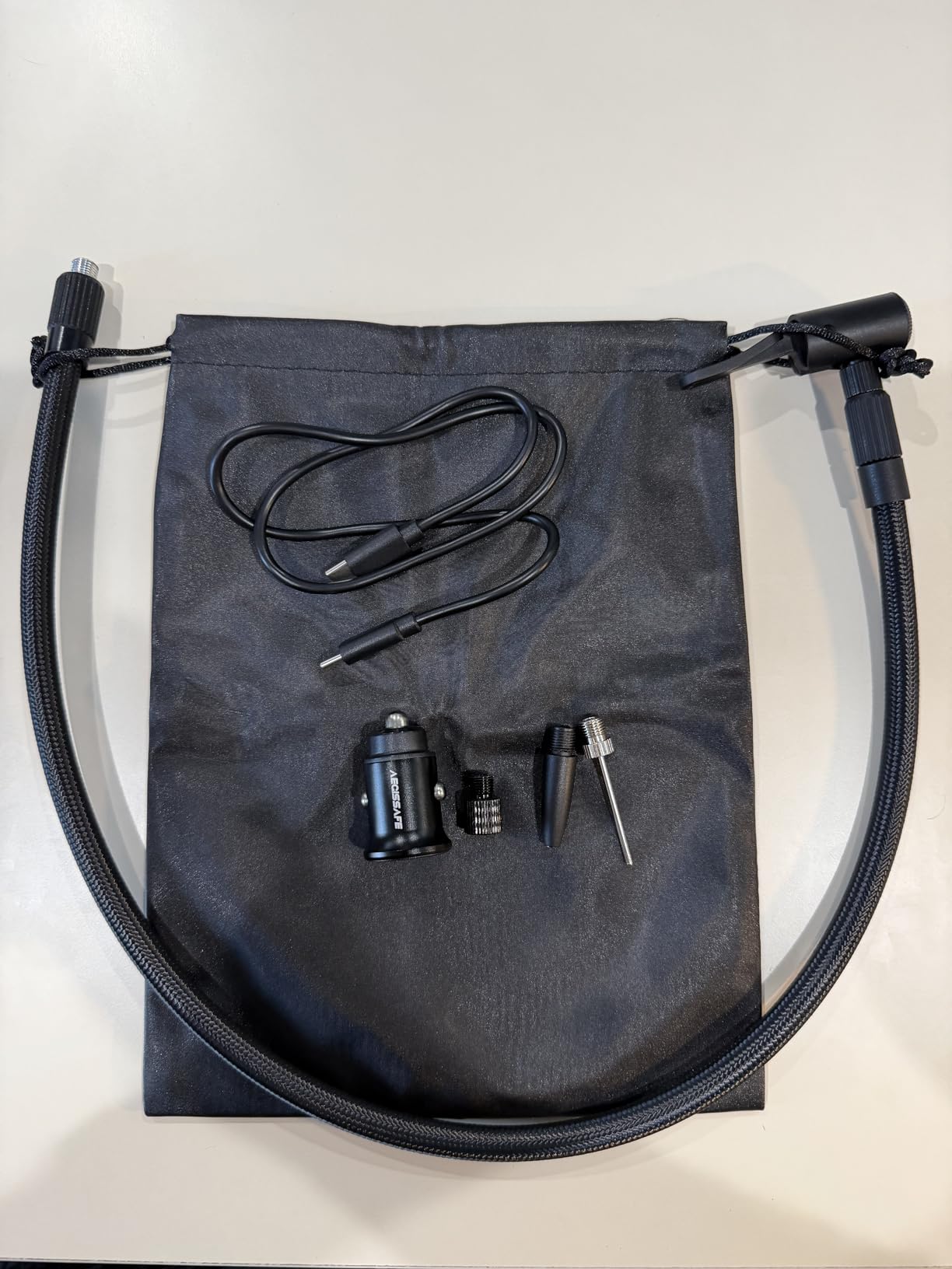 Tire Inflator Portable Air Compressor, SuperBars 3X Faster Air Pump with APP, 160PSI 48LPM Electric Tire Pump with 10400mAh Battery, 45W Faster Charging, Tire Inflator for Car SUV Pickup RV MPV Truck customer photo 2