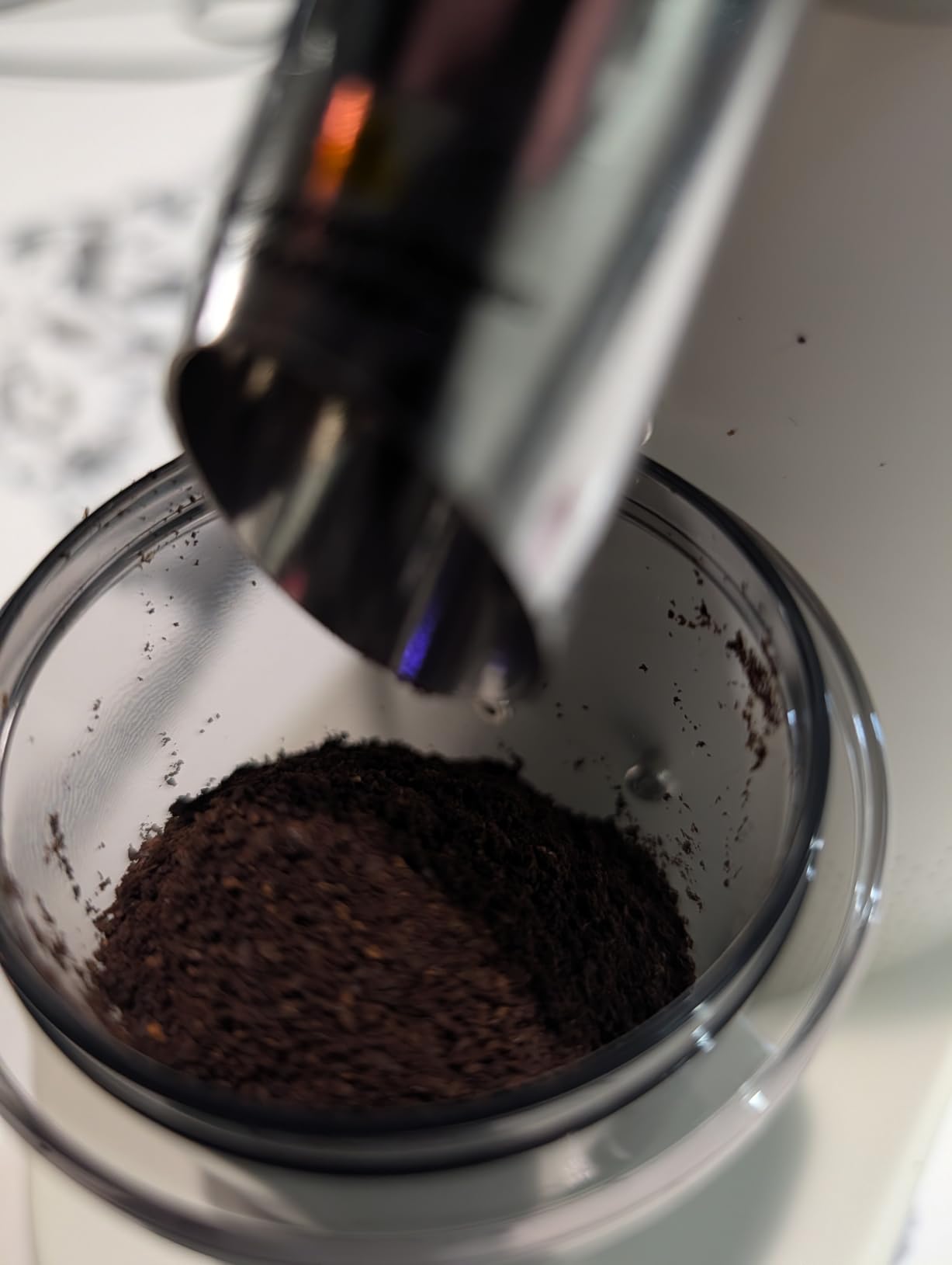 Tuni G2 Conical Burr Coffee Grinder, 70 Grind Settings Anti-static Burr Mill, Precision Electronic Timer and LED Touchscreen for Espresso/Drip/Cold Brew/French Press, Stainless Steel, Ivory customer photo 1