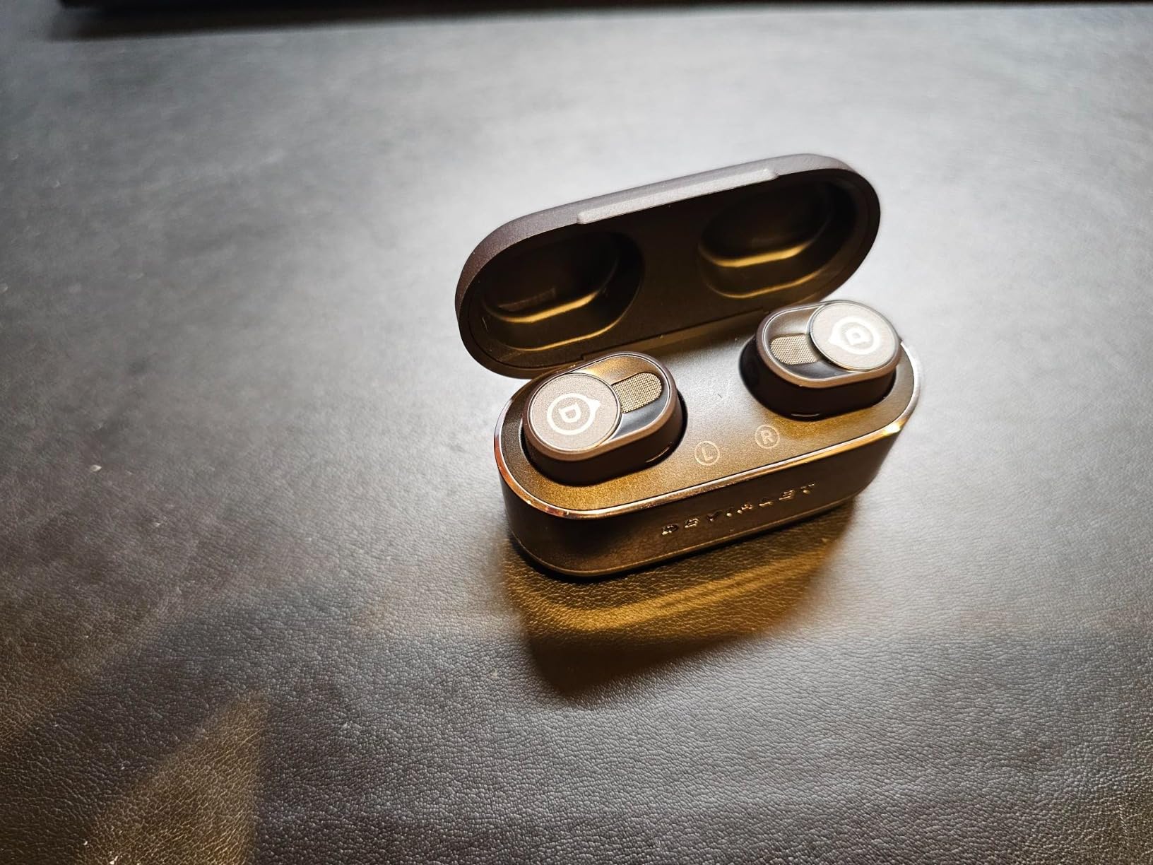 Devialet Gemini II True Wireless Earbuds - Deep Forest - Audiophiles - Daily Music & Commute - Pristine Audio Fidelity Sound Clarity and Effective Noise Cancellation customer photo 1