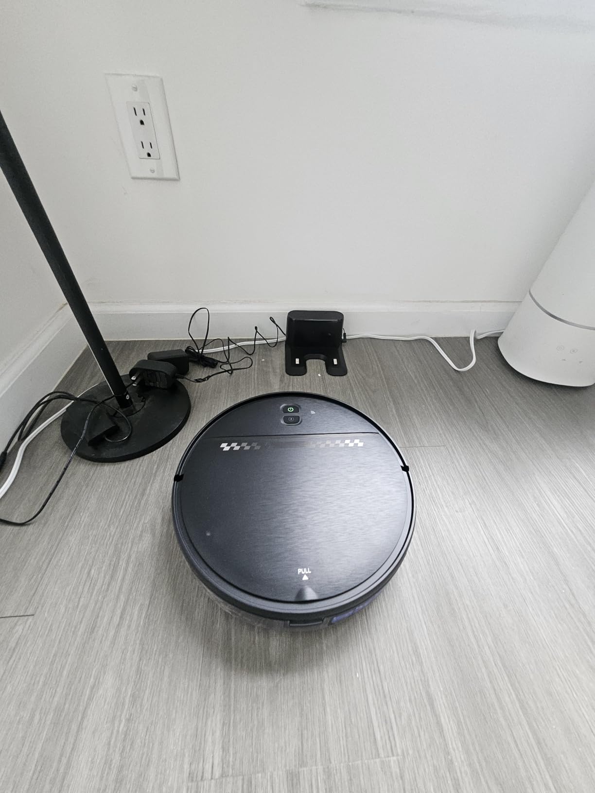 MANVN 2 in 1 Robot Vacuum and Mop Combo, 2.87'' Ultra-Slim Robotic Vacuum Cleaner with 3D Obstacle Avoidance, for Hard Floors and Carpets, Wi-Fi/App/Voice Controlled for Pet Hair, Self-Charging customer photo 2