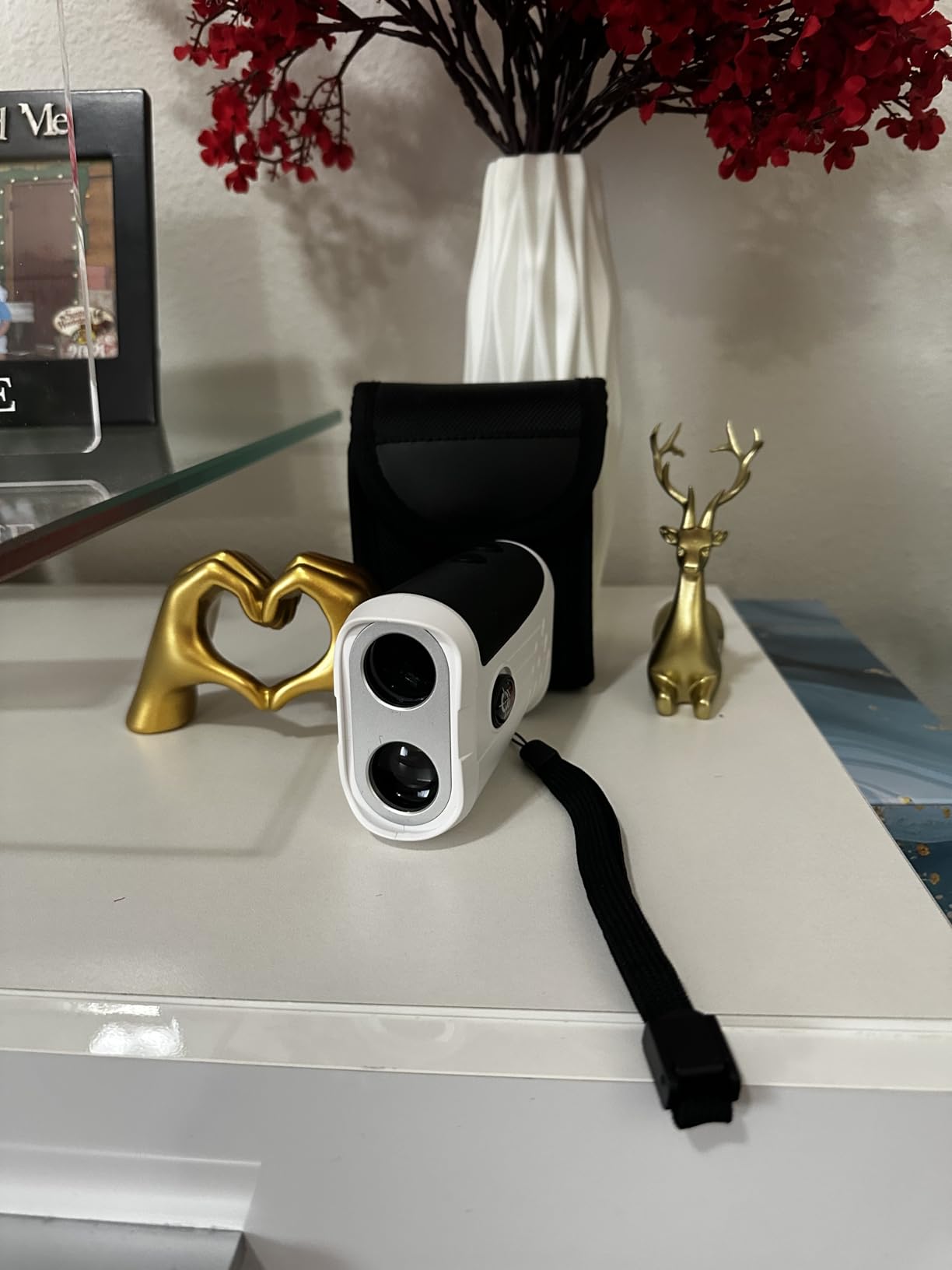 Golf Rangefinder with Slope Switch, Rechargeable Range Finder with Flag Lock Vibration, 7X Magnification Golf Rangefinder 1200 Yards, Portable with Magnetic Stripe - Tournament Legal customer photo 1