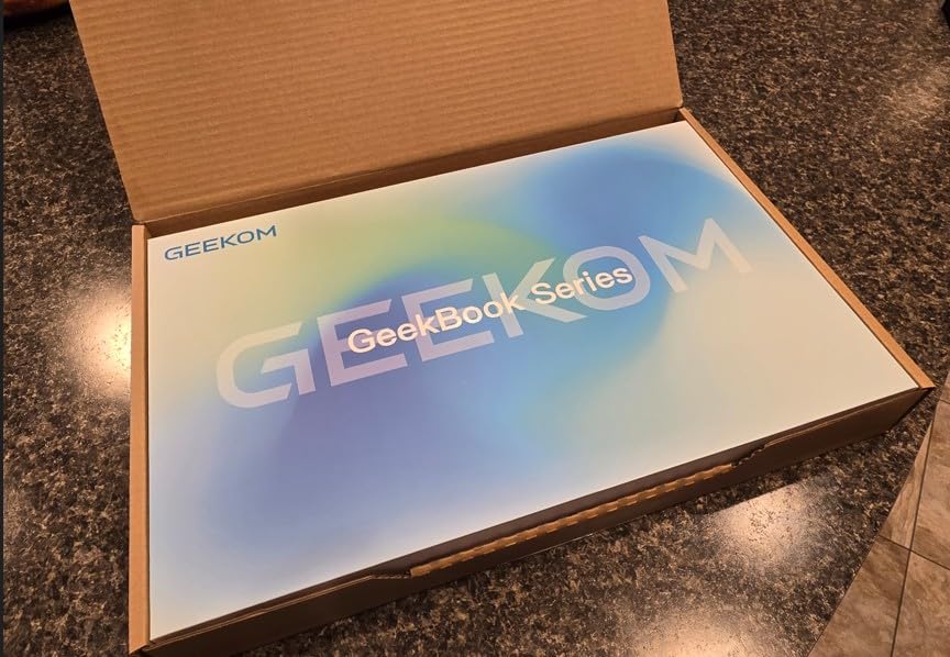 GEEKOM GeekBook X16 Pro 2.8 lbs Laptop, 16 inch IPS 2.5K 16:10, Ultra 9 185H, 32GB LPDDR5x 7500MHz RAM, 2TB SSD, USB4, Fingerprint, Dual Fan, Windows 11 Pro customer photo 1