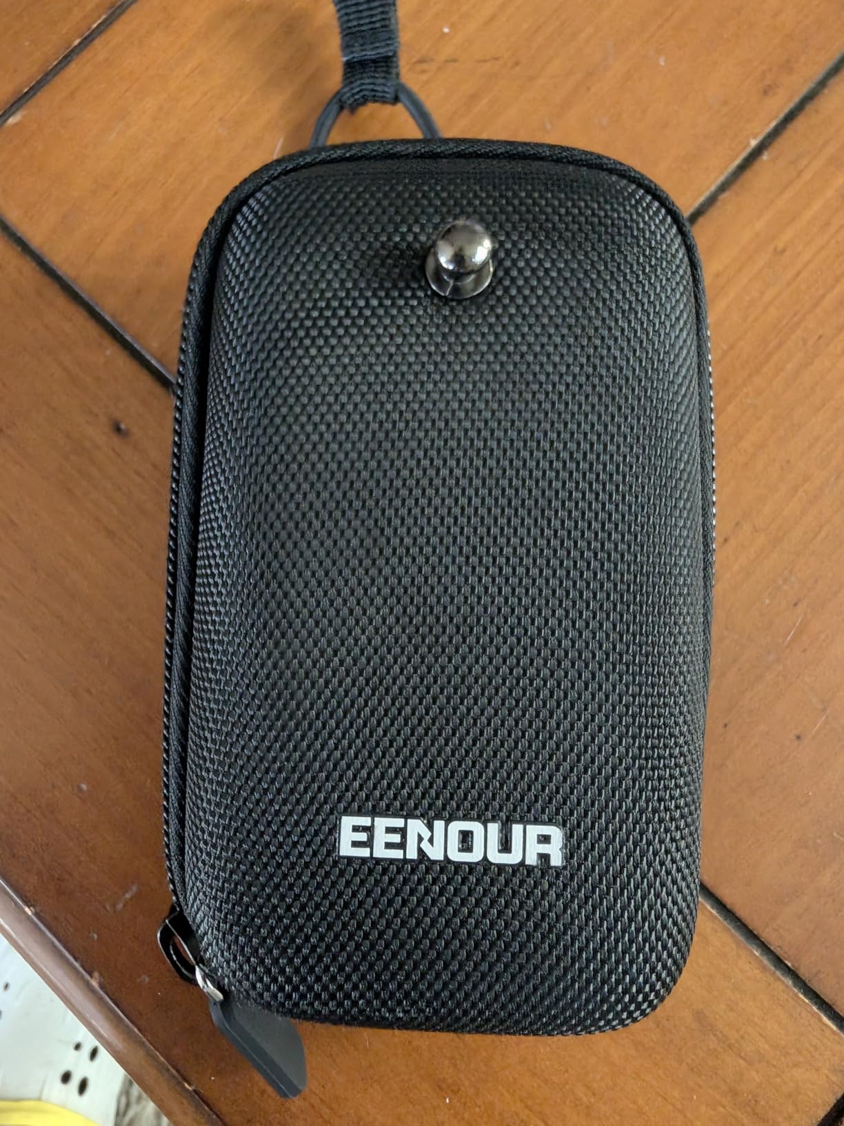 EENOUR Golf Range Finder with Slope, 1200 Yards Golf Rangefinder, Laser Rangefinders with Magnet and Pin Lock Vibration, 7X Magnification, Rechargeable Compact Portable Range Finder Golfing customer photo 2