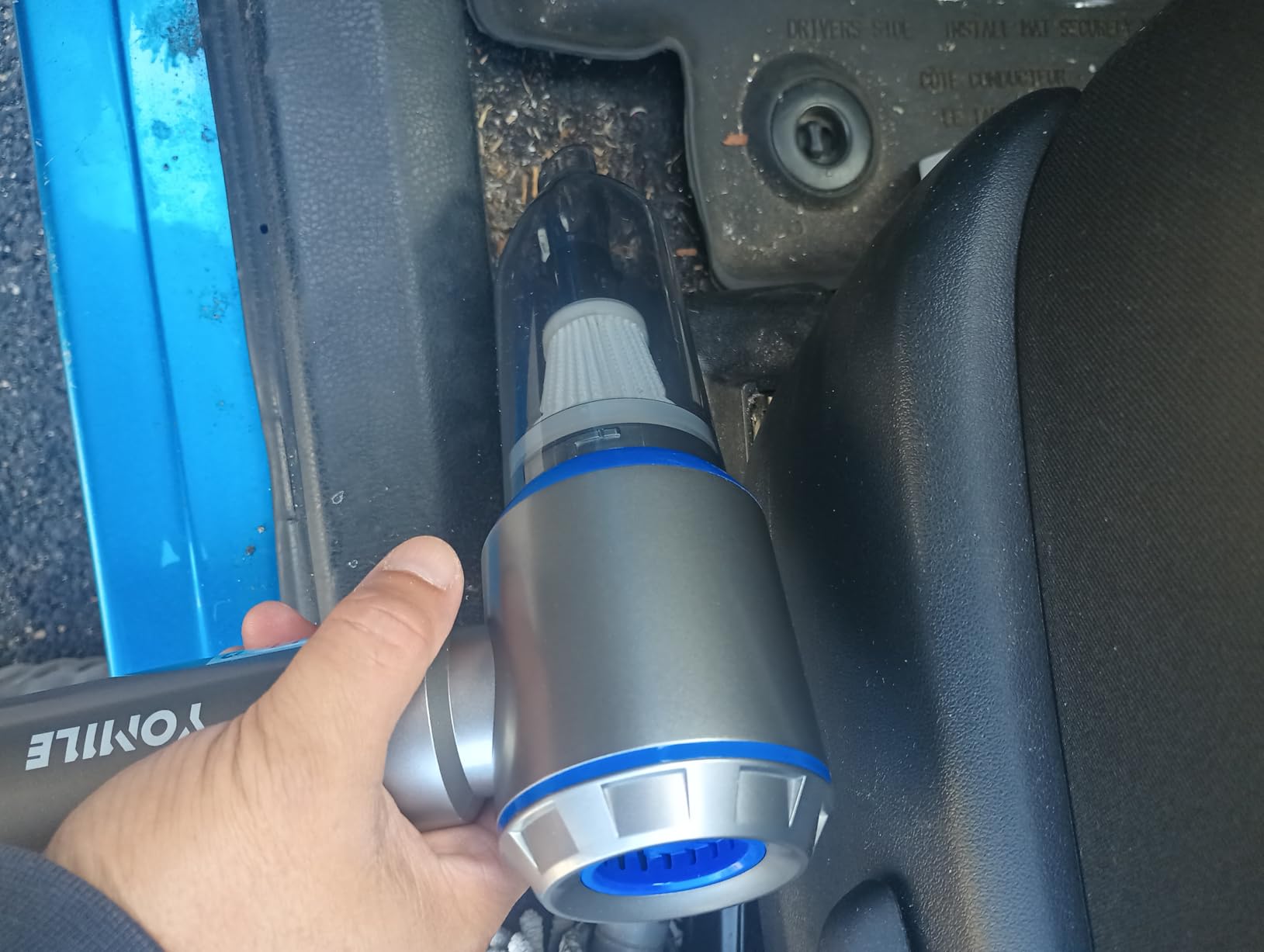 Yomile Mini Vacuum Cleaner, 2 in 1 27000PA Brushless Car Vacuum Air Duster 9000mAh Battery Air Blower Wireless Handheld Vacuum for Car, Office and Home (Blue) customer photo 2