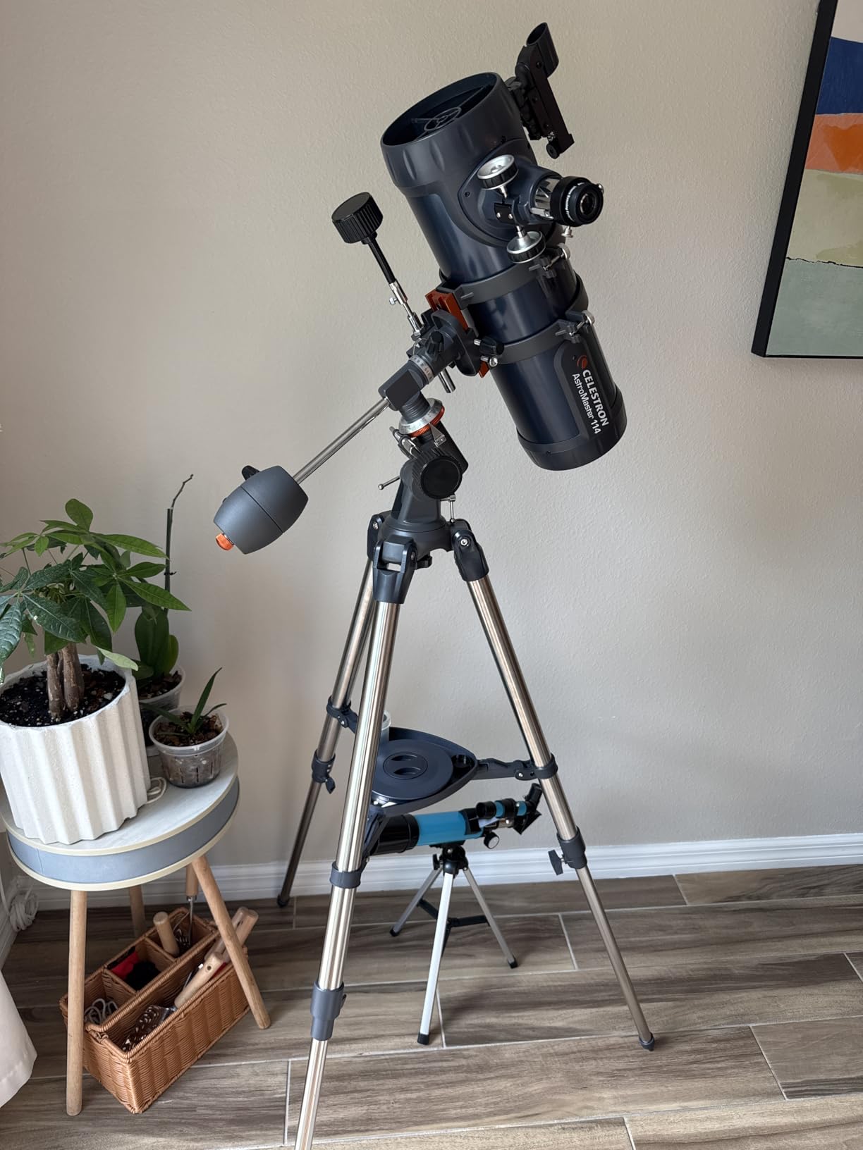 Celestron AstroMaster 114EQ Newtonian Telescope - Manual Reflector for Beginners - Aluminized Mirror - Adjustable-Height Tripod - Includes Accessories Plus Astronomy Software Package customer photo 1