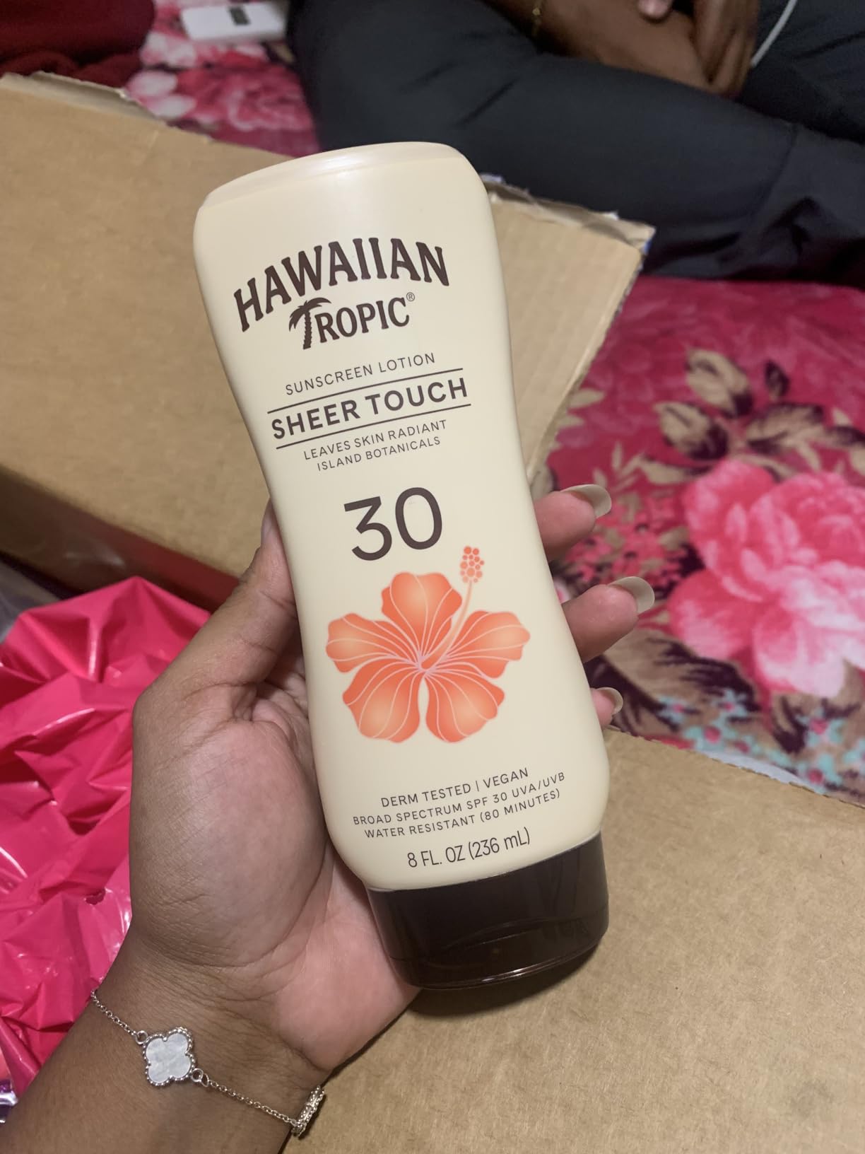 Hawaiian Tropic Sheer Touch Lotion Sunscreen, Moisturizing Broad-Spectrum Protection, SPF 30, Sun, Mango, 8 Oz customer photo 1