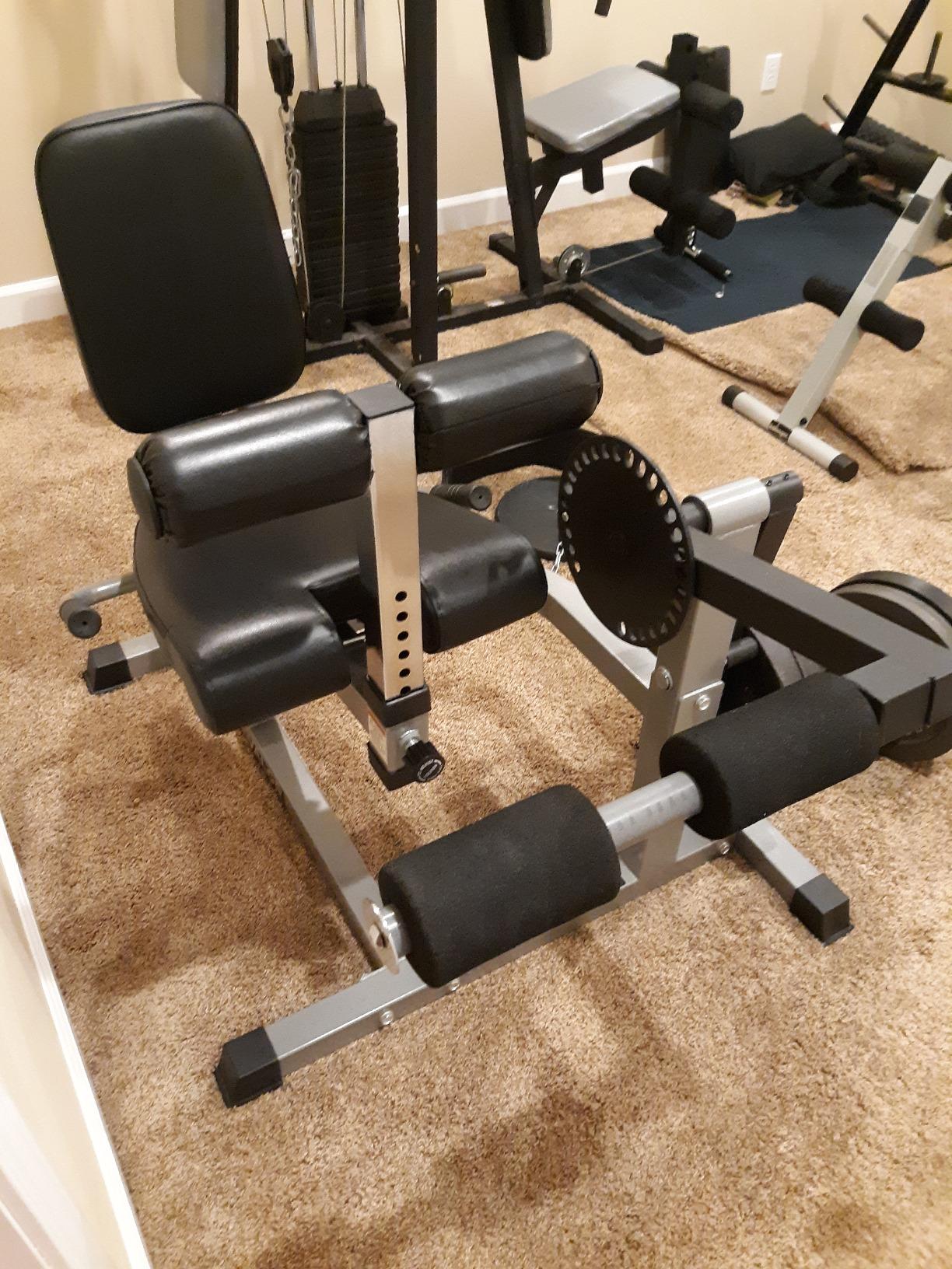 Valor Fitness Leg Extension and Leg Curl Machine - Adjustable - 8 Thigh, 6 Back Positions - Plate Loaded Max 150 lbs - Home Gym Equipment Lower Body Workout customer photo 1