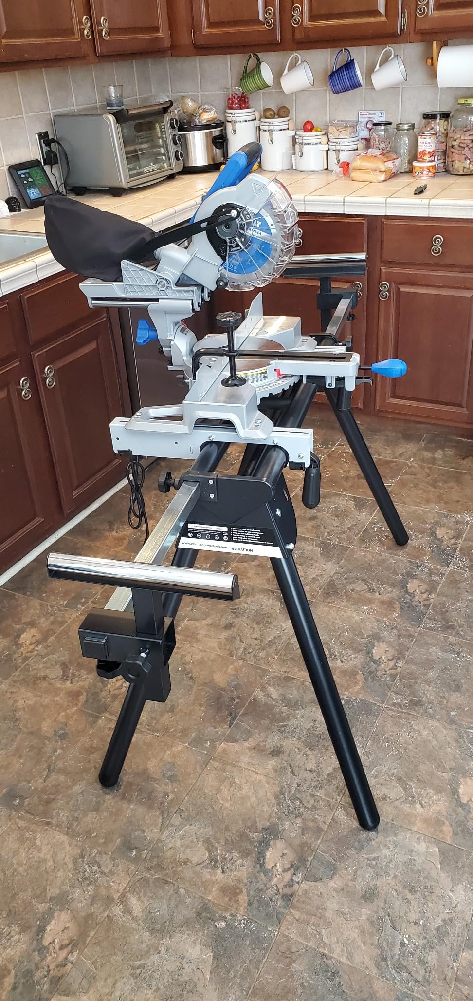 Evolution Power Tools EVOMS1 Miter Saw Stand Compact & Folding, Universal Fits Most Brands, Quick Release Mounting Brackets, Rollers, End Stops for Repeat Cutting , Black customer photo 2