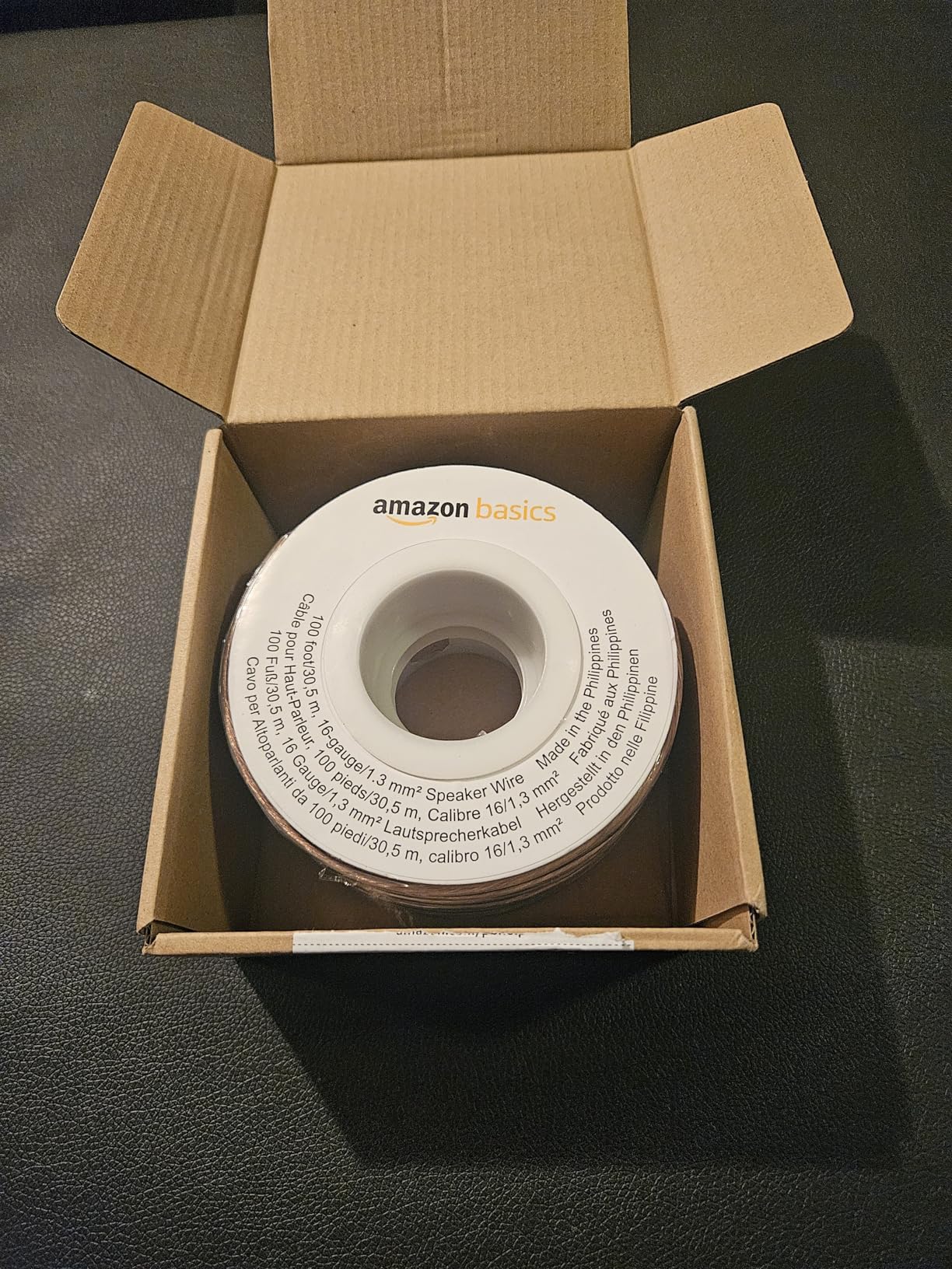 Amazon Basics 16-Gauge Speaker Wire Cable, Polarity Marked, 100 ft, Bronze customer photo 2