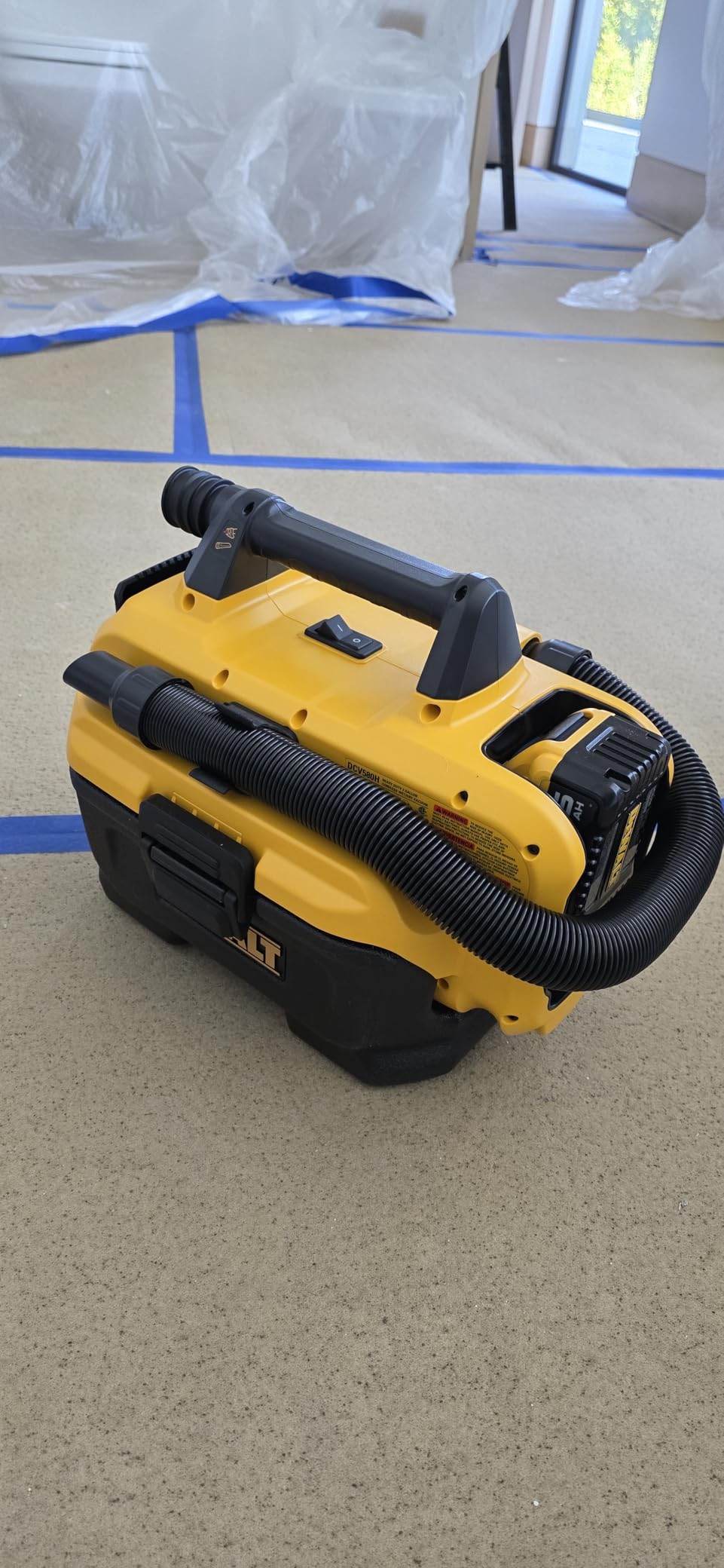 DEWALT 20V MAX Cordless Shop Vac, Wet Dry Vacuum Cleaner, Portable 2 Gallon Wet Dry Vac, Strong Suction Shop Vacuum with Hepa Filter, Tool Only (DCV580H) customer photo 5