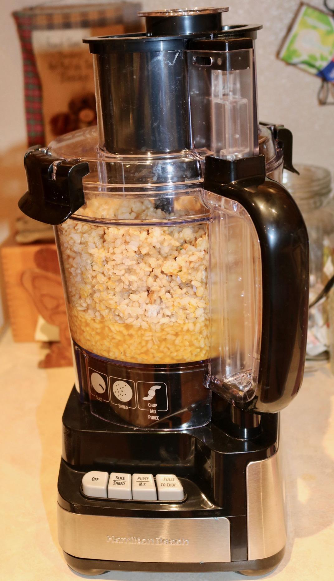 Hamilton Beach Stack & Snap Food Processor and Vegetable Chopper, BPA Free, Stainless Steel Blades, 12 Cup Bowl, 2-Speed 450 Watt Motor, Black (70725A) customer photo 2