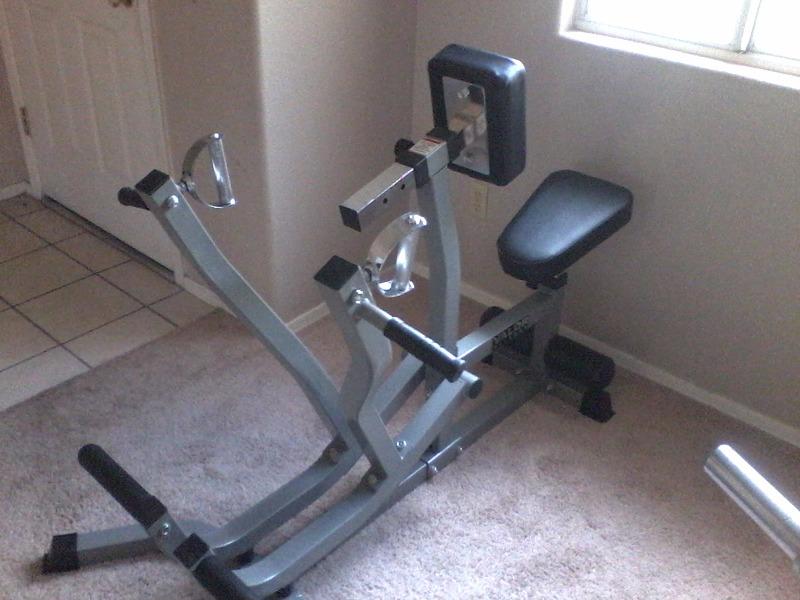 Valor Fitness Seated Row Machine - Plate Loaded with Converging Arms & Multi-Grip Handles, 400 lb Capacity, 2