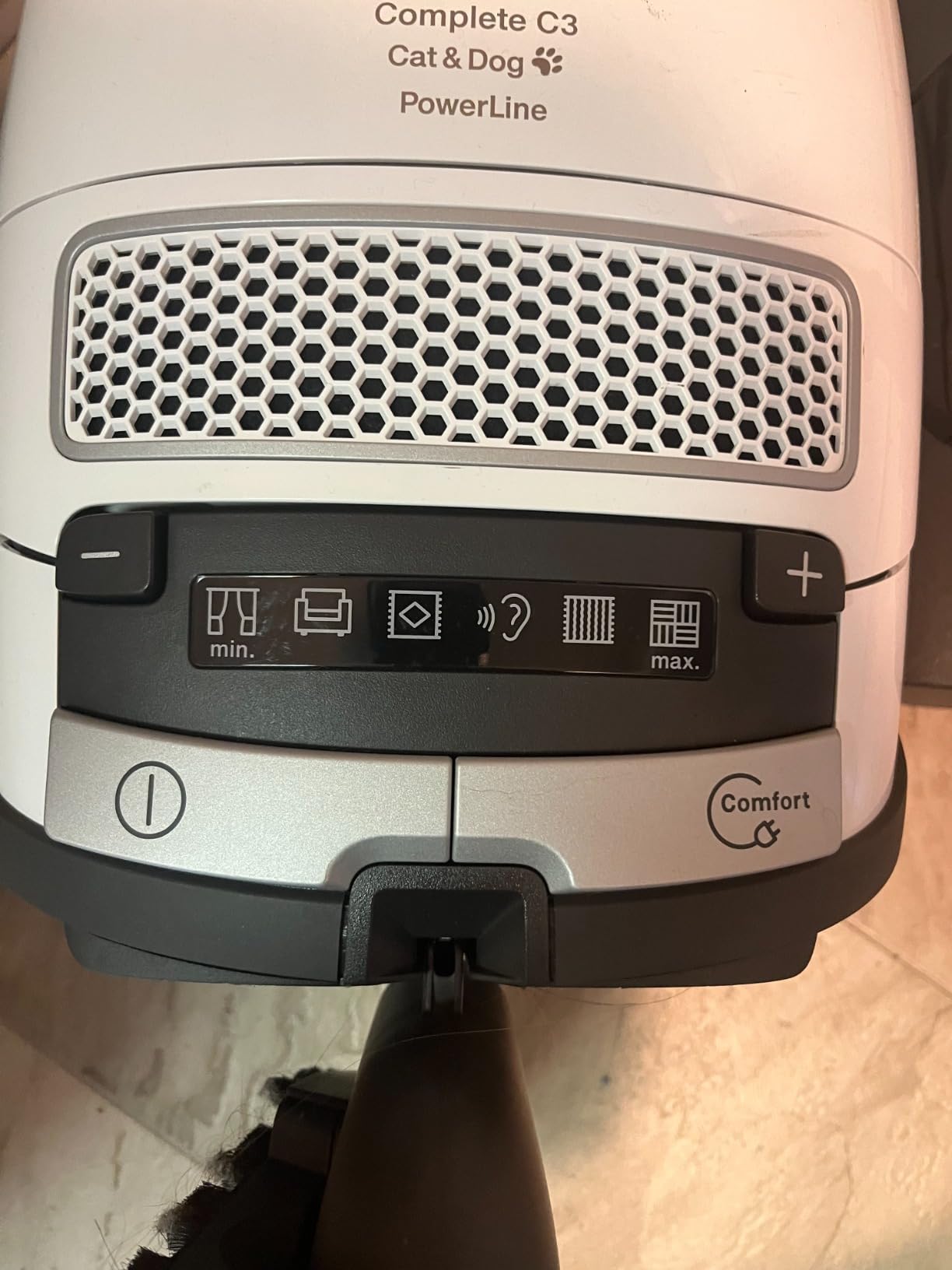 Miele Complete C3 Cat & Dog Bagged Canister Vacuum Cleaner for Pet Owners, Lotus White - 10014520 customer photo 1