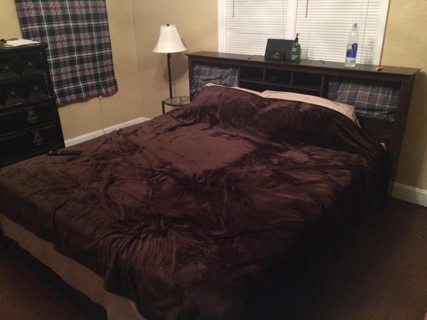 GhostBed Classic 11 Inch Memory Foam & Latex Mattress - Medium-Firm Feel, Made in The USA, Queen customer photo 1