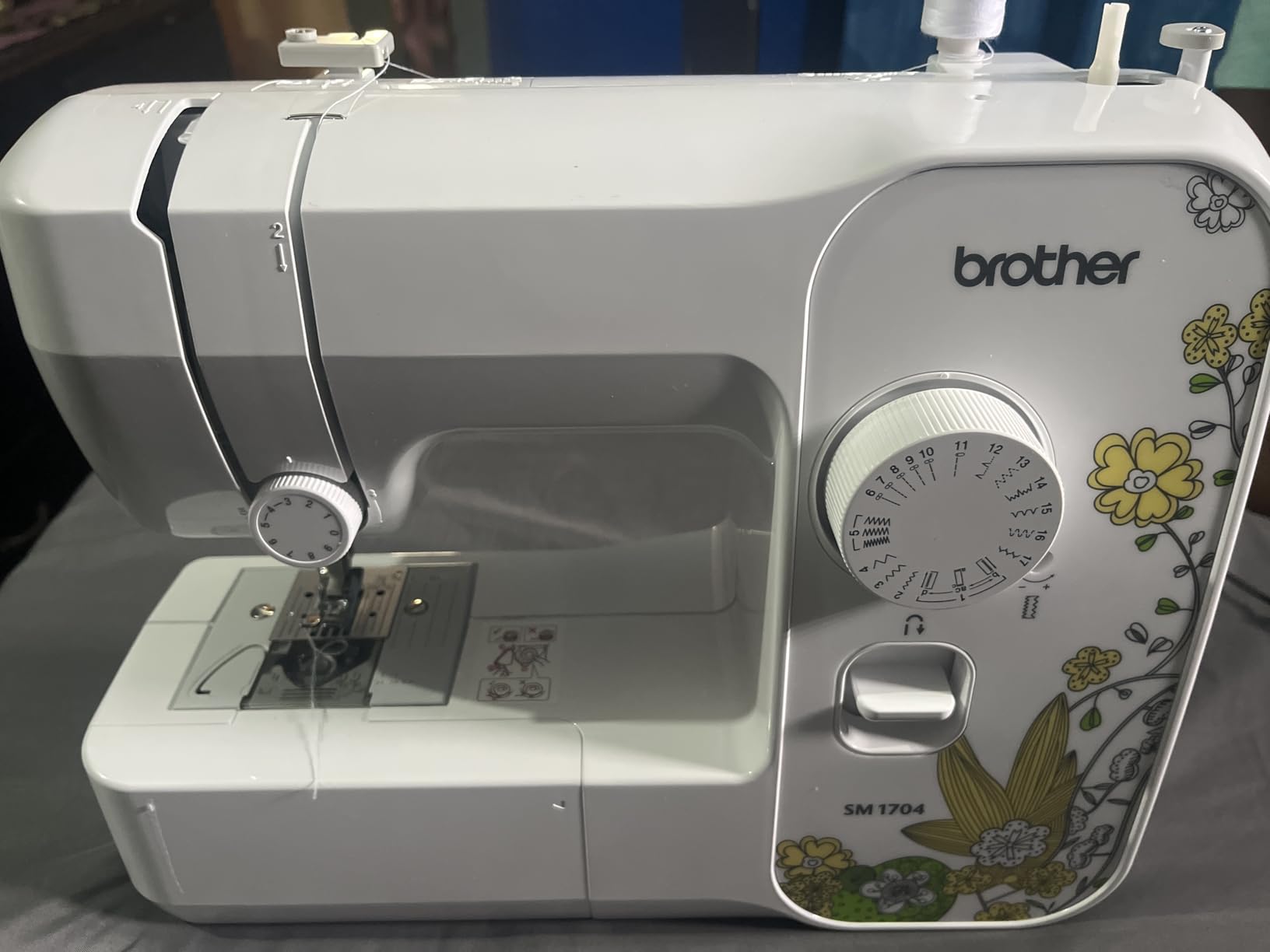 Brother SM1704 17-Stitch Free Arm Sewing Machine customer photo 1