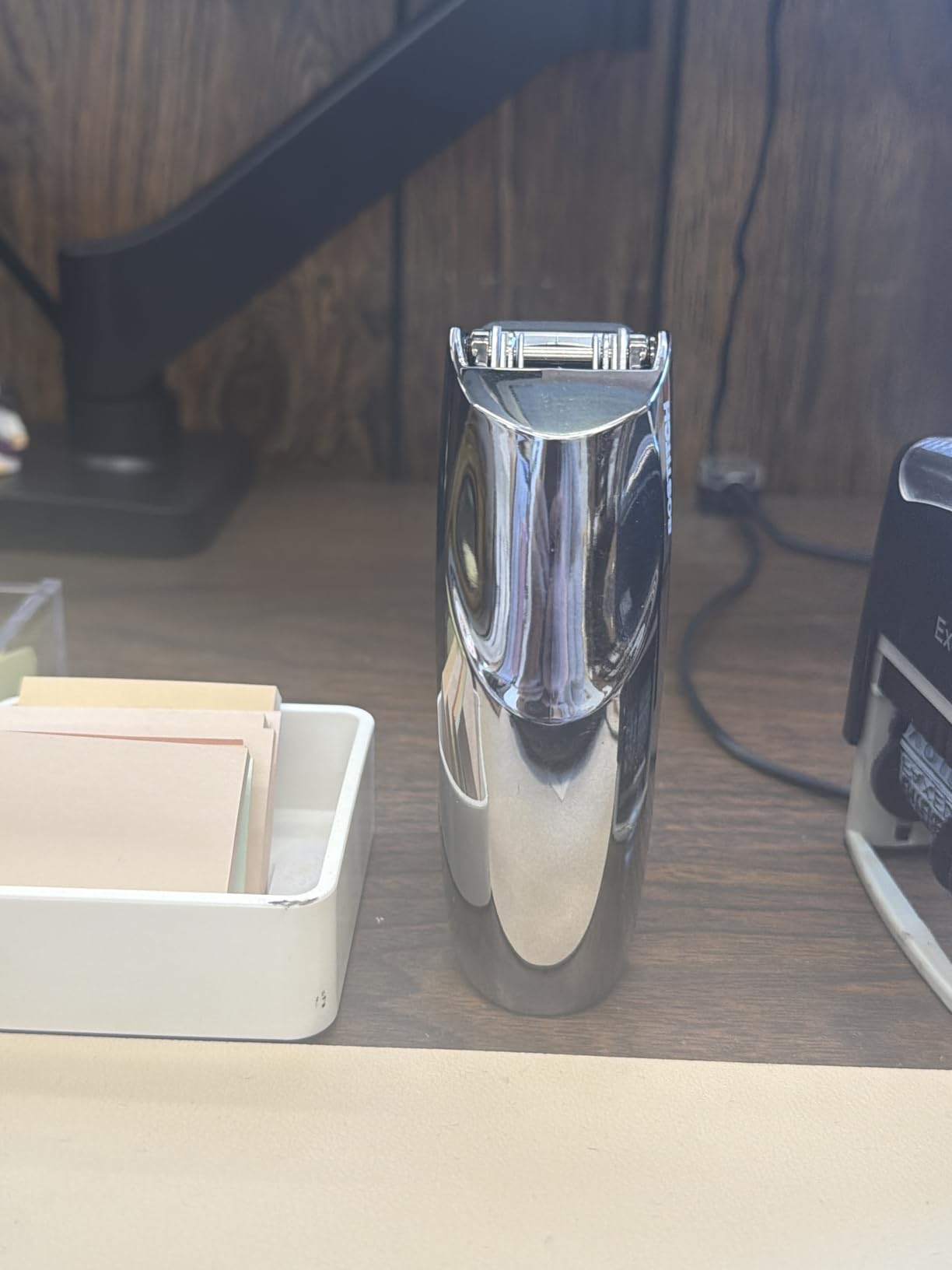 Bostitch Office Heavy Duty Stapler, 40 Sheet Capacity, No Jam, Half Strip, Fits into the Palm of Your Hand, For Classroom, Office or Desk, Black customer photo 1