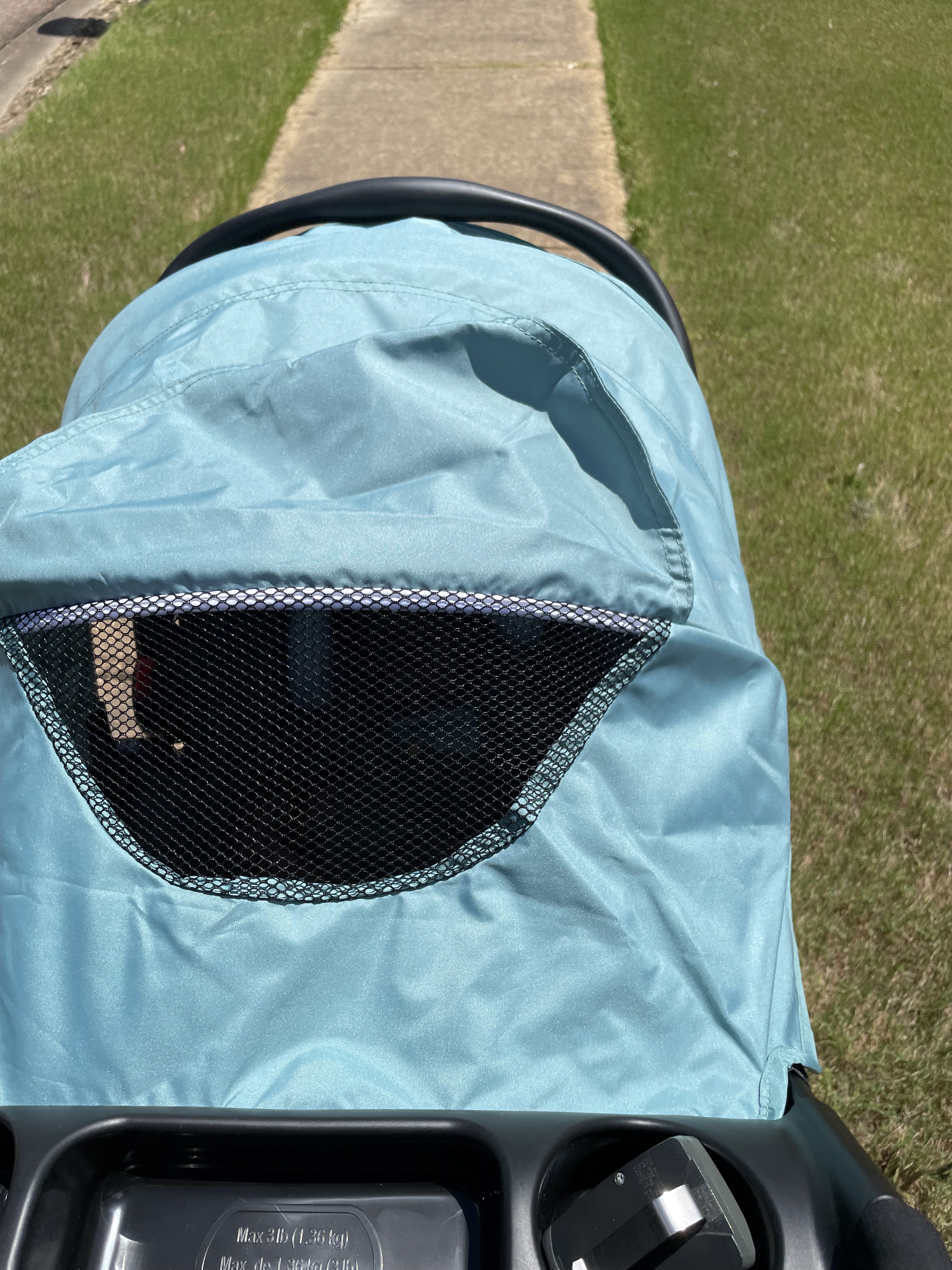 Graco Verb Travel System | Includes Verb Stroller and SnugRide 30 Infant Car Seat, Merrick customer photo 1