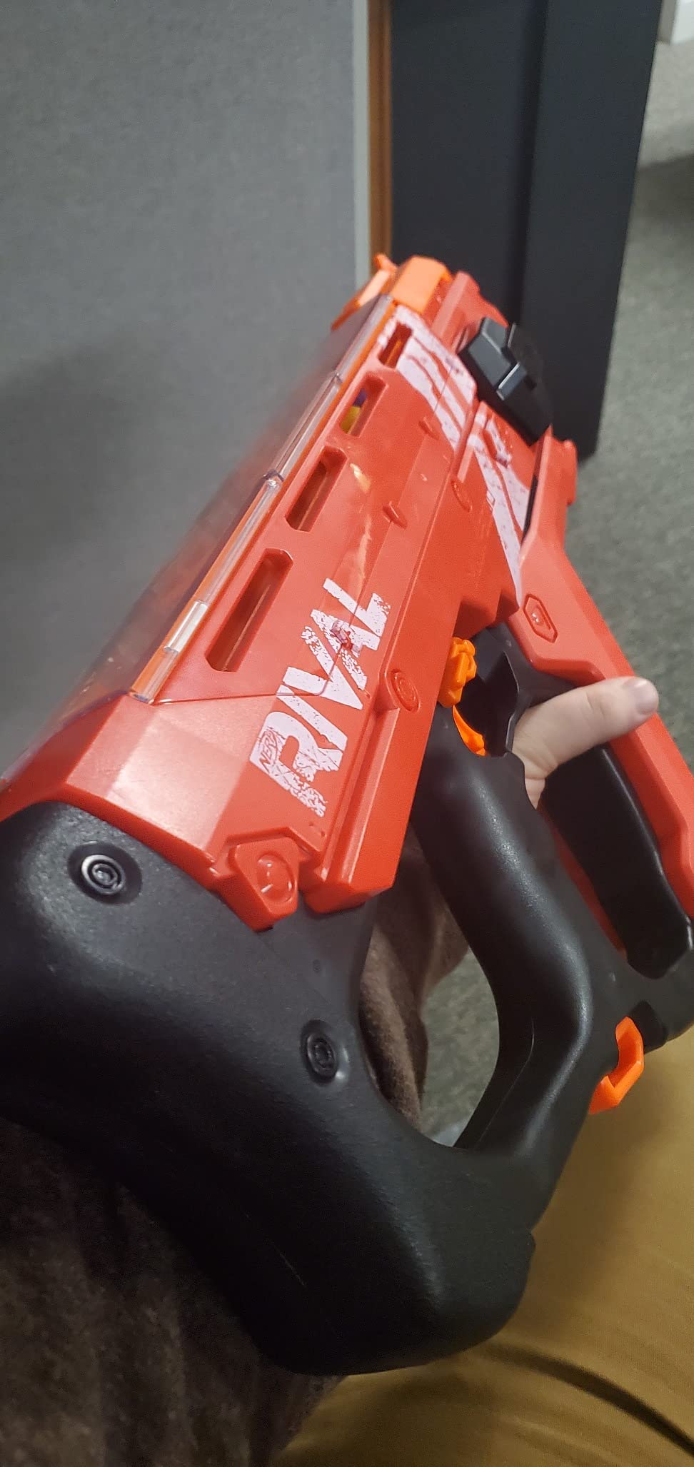 Nerf Perses MXIX-5000 Rival Motorized Blaster (Red) - Fastest Blasting Rival System, up to 8 Rounds per Second - Rechargeable Battery, Quick-Load Hopper customer photo 2