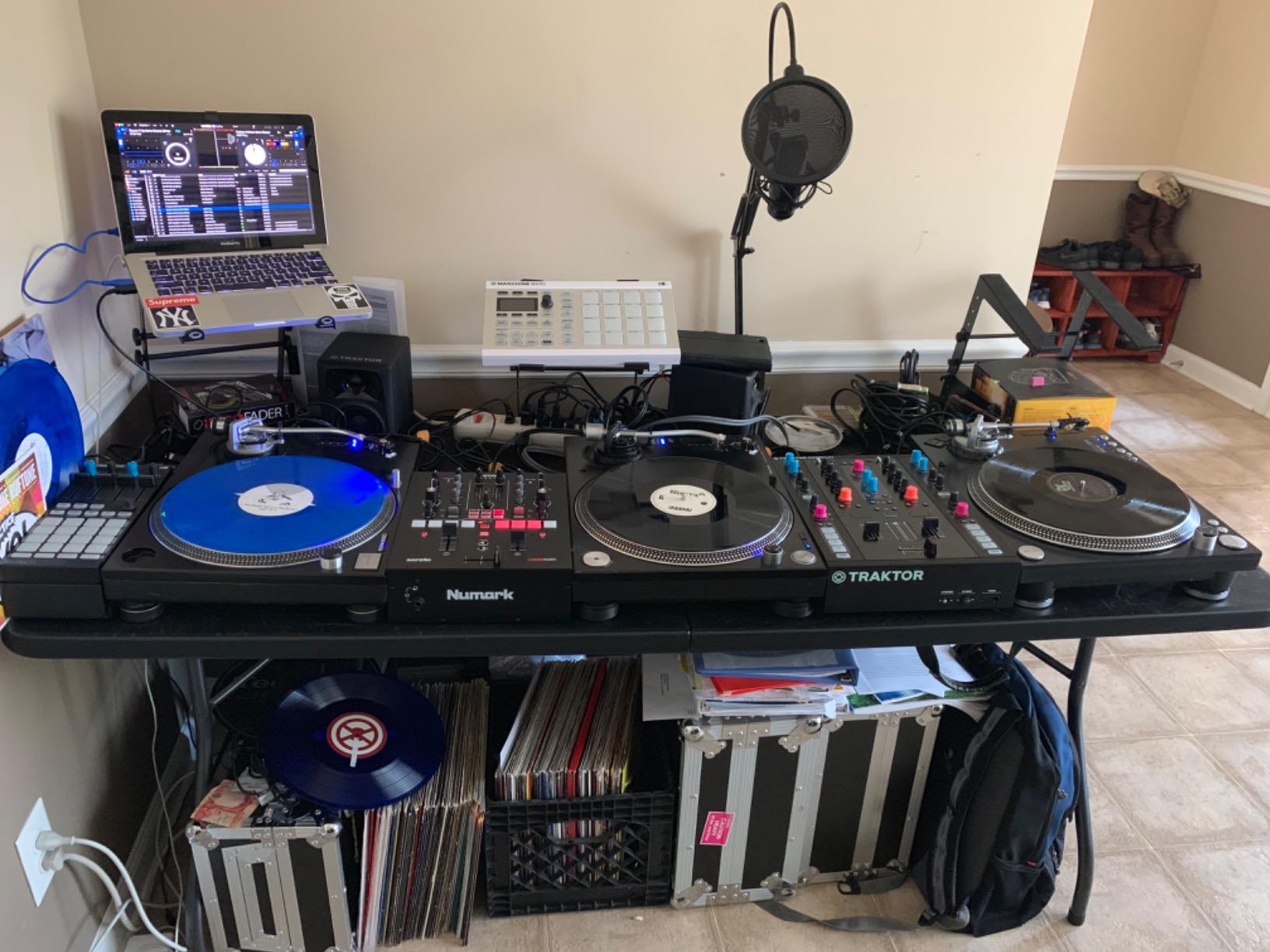 Numark Scratch - Two-Channel DJ Scratch Mixer for Serato DJ Pro with Innofader Crossfader, DVS License, 6 Direct Access Effect Selectors customer photo 2