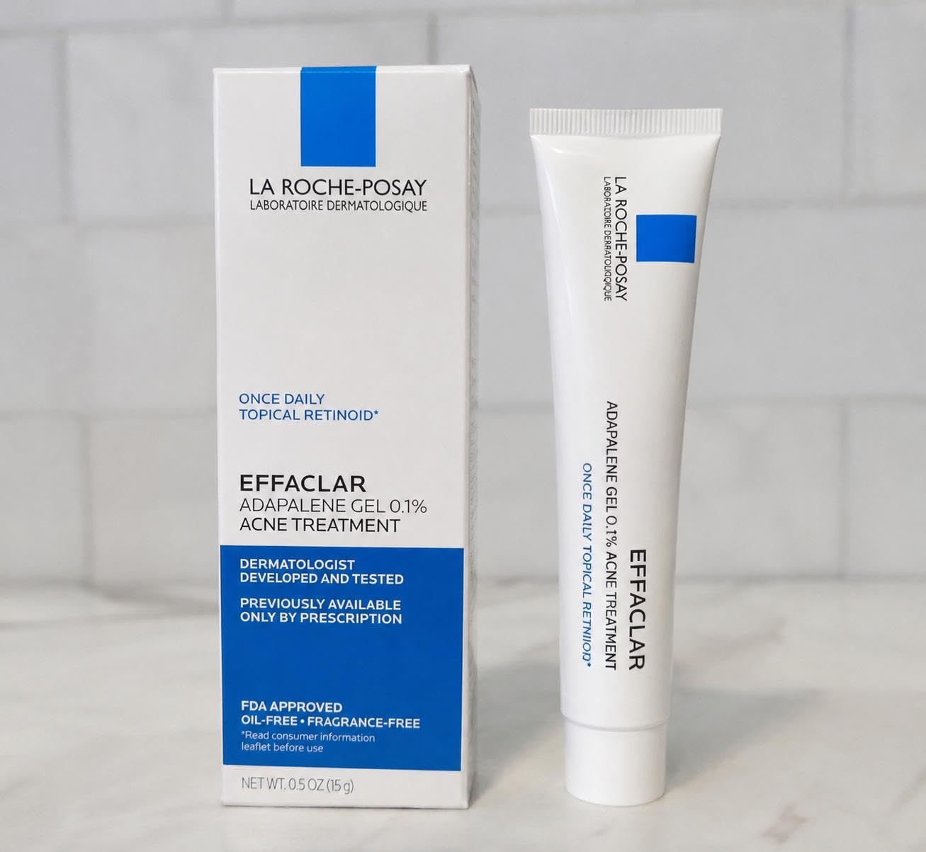 La Roche-Posay Effaclar Adapalene Gel 0.1% Acne Treatment, Retinoid Cream, Acne Medication Gel for Blackheads & Whiteheads, Oil Free customer photo 2