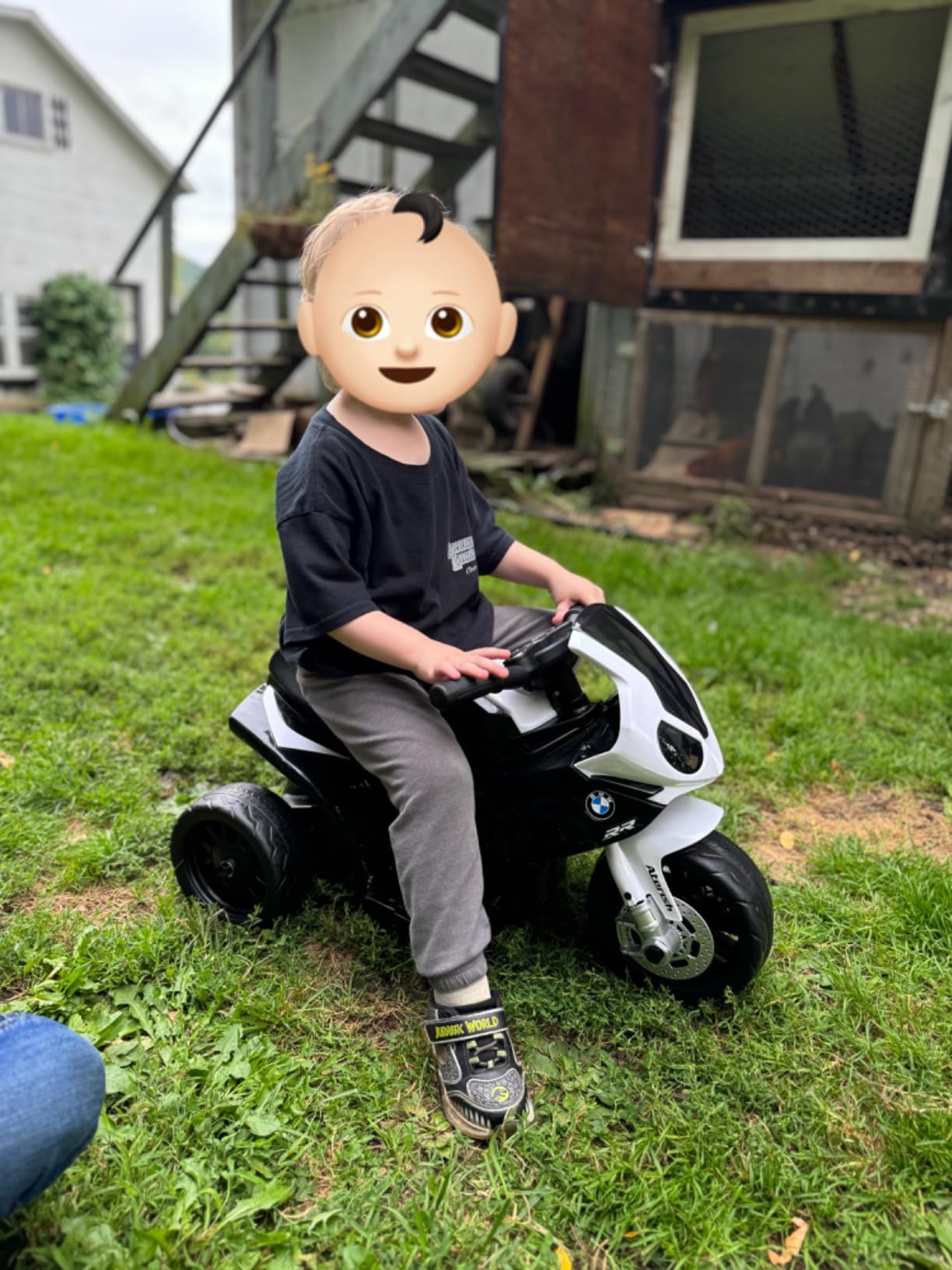 Costzon Licensed BMW Kids Electric 3-Wheel Ride-On Motorcycle Toy for Boys & Girls, with Headlights, Music and Battery Powered Pedal customer photo 1
