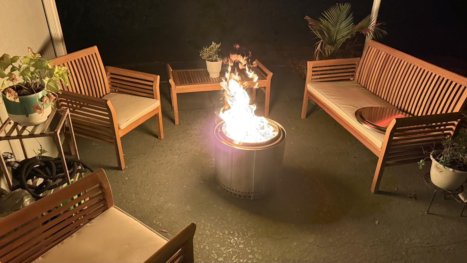 Solo Stove Bonfire Shield - Durable Stainless Steel Spark Protector Mesh Screen for Fire Pits, Keeps Pops and Hot Embers Contained customer photo 1