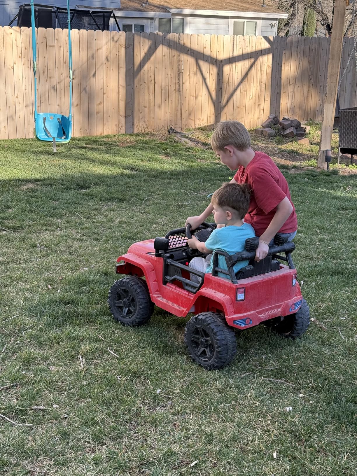 Best Choice Products 12V Kids Electric Vehicle Toy Ride On Car with Parent Remote Control for Toddlers, Seat Harness, 61 lbs Weight Capacity, Locking Doors, Spring Suspension, Bluetooth - Red customer photo 2