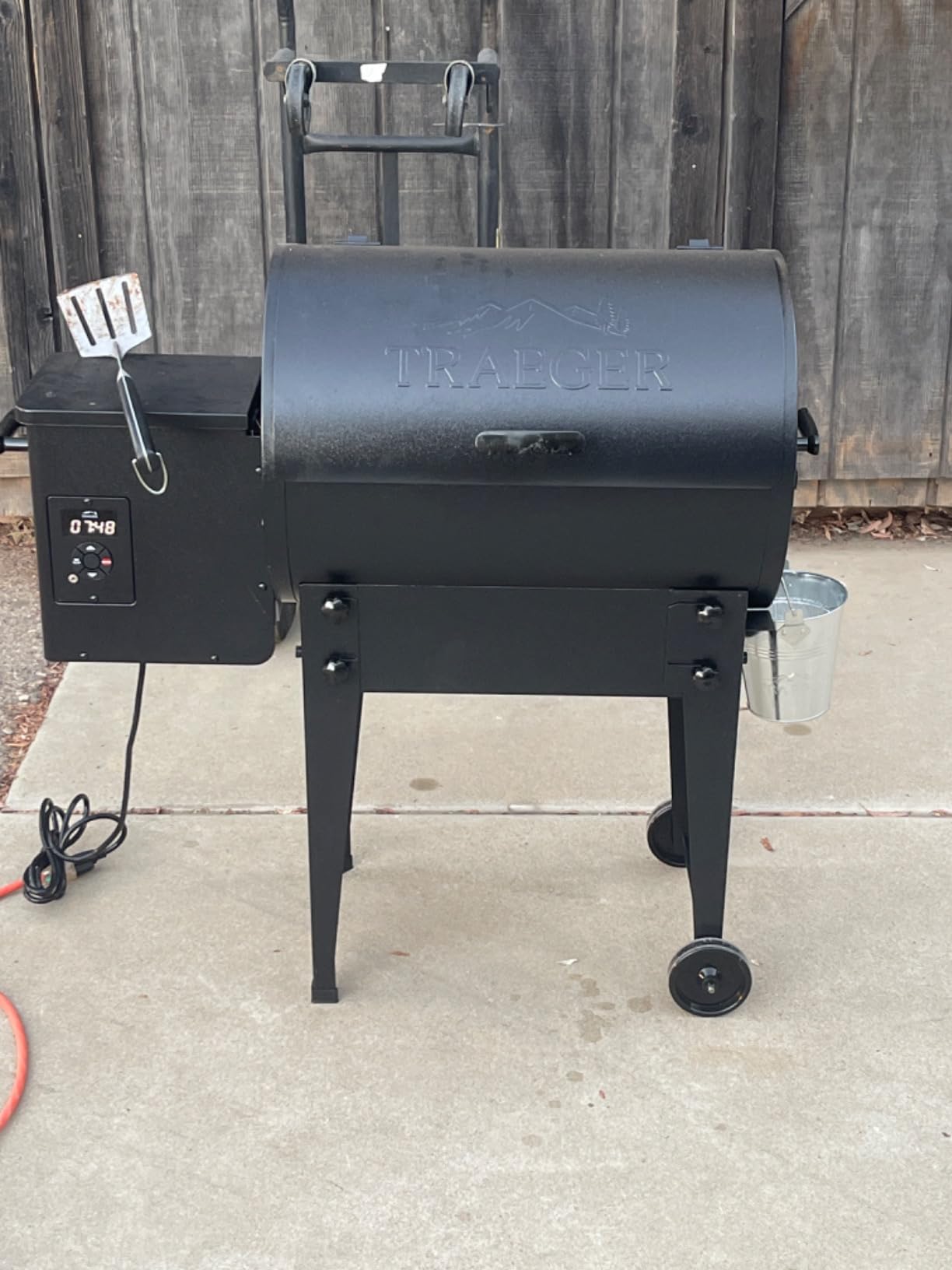 Traeger Grills TFB30KLF Tailgater 20 Portable Electric Wood Pellet Grill and Smoker - Foldable Legs, 6-in-1 Versatility, 300 sq. in. Cooking Space customer photo 1