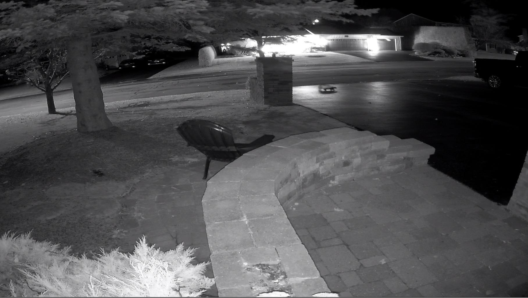 Amcrest 5MP Turret POE Camera, UltraHD Outdoor IP Camera POE with Mic/Audio, 5-Megapixel Security Surveillance Cameras, 98ft NightVision, 132° FOV, MicroSD (256GB), (IP5M-T1179EW-AI-V3) customer photo 1