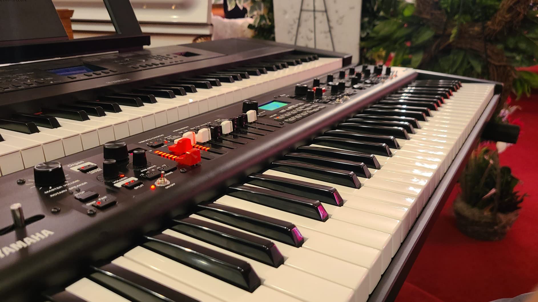 Yamaha YC61 61-Key, Organ Focused Stage Keyboard customer photo 3