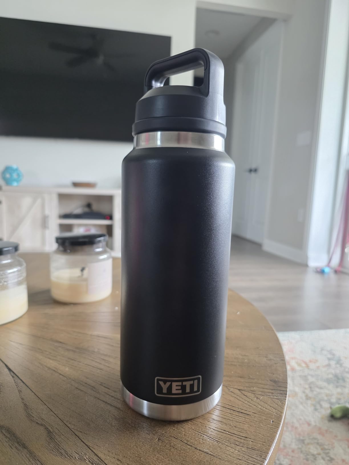 YETI Rambler 36 oz Bottle, Vacuum Insulated, Leakproof, Stainless Steel with Chug Cap customer photo 2