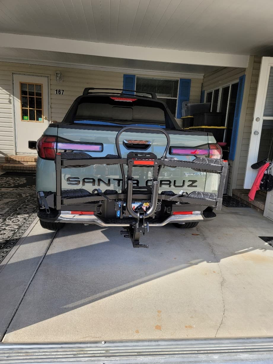 Hollywood Racks Destination 2 Hitch Bike Rack, Transports 2 Bikes up to 35 lbs Each - Lightweight Platform Style Bike Carrier for Car, SUV, or Truck - Secure, Foldable Bicycle Car Racks customer photo 1
