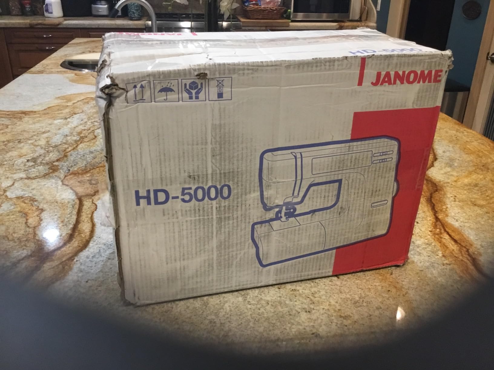 Janome HD5000 Heavy-Duty Sewing Machine for Beginners - Portable Mechanical Sewing Machine with Accessories and Cover, Leather Stitching Machine for Hemming, Clothes, Jeans, Quilting, Upholstery customer photo 1