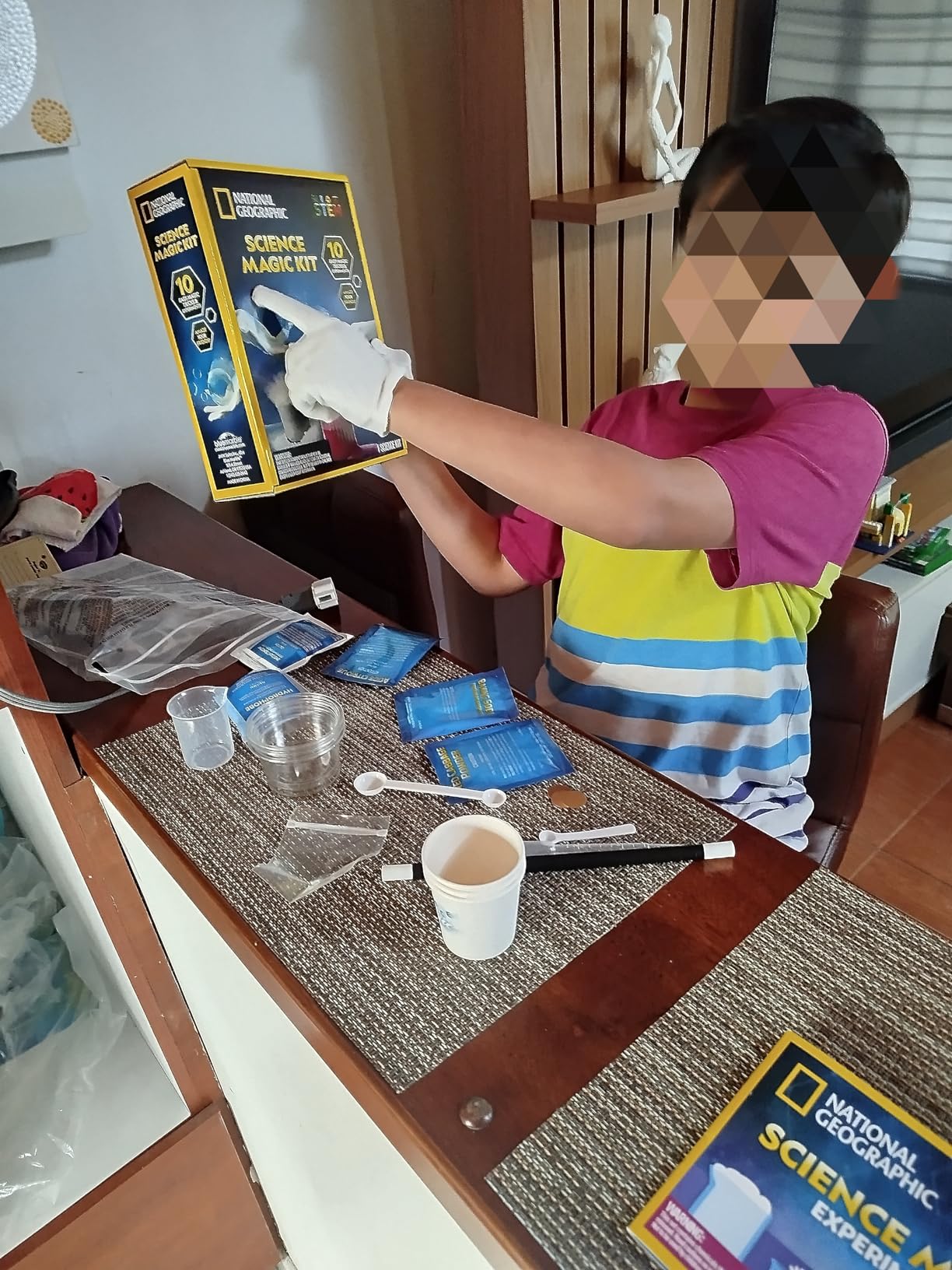 Blue Marble National Geographic Magic Chemistry Set - Science Kit for Kids with 10 Amazing Magic Tricks customer photo 1