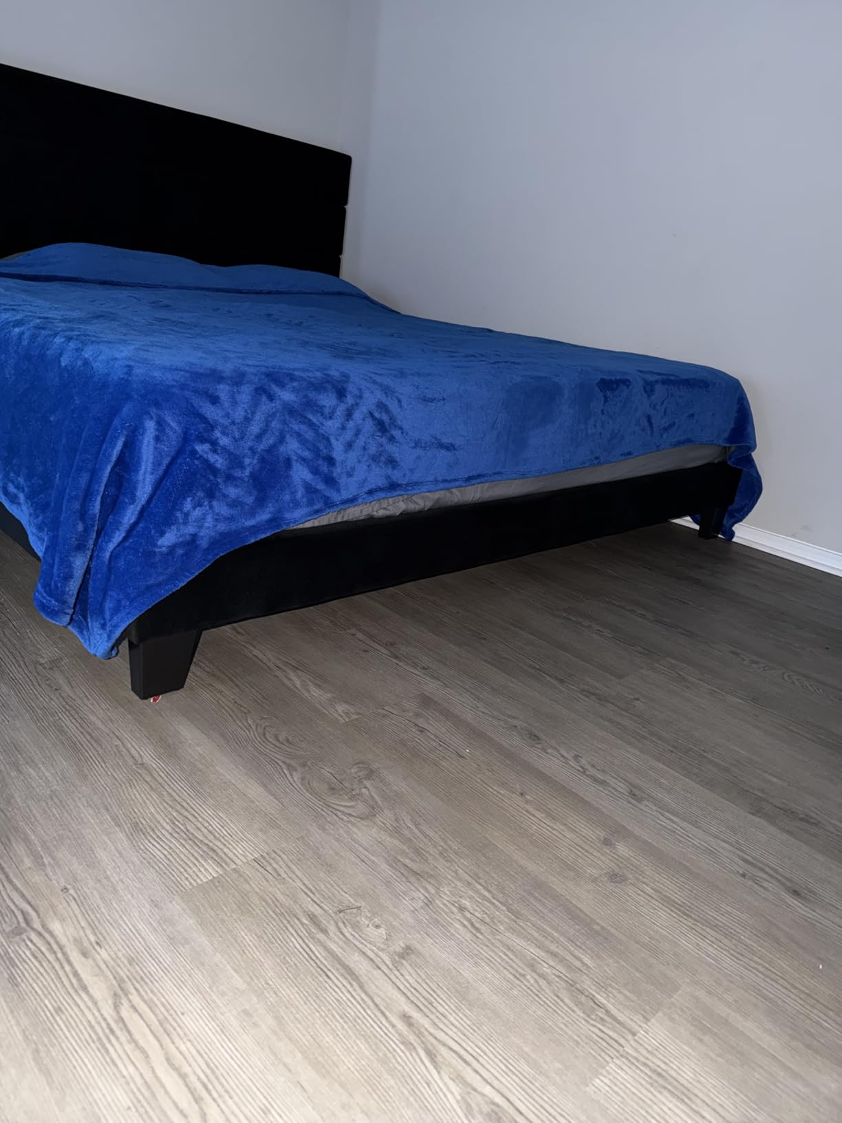 Allewie Queen Size Platform Bed Frame with Fabric Upholstered Headboard and Wooden Slats Support, Fully Upholstered Mattress Foundation/No Box Spring Needed/Easy Assembly, Dark Grey customer photo 1