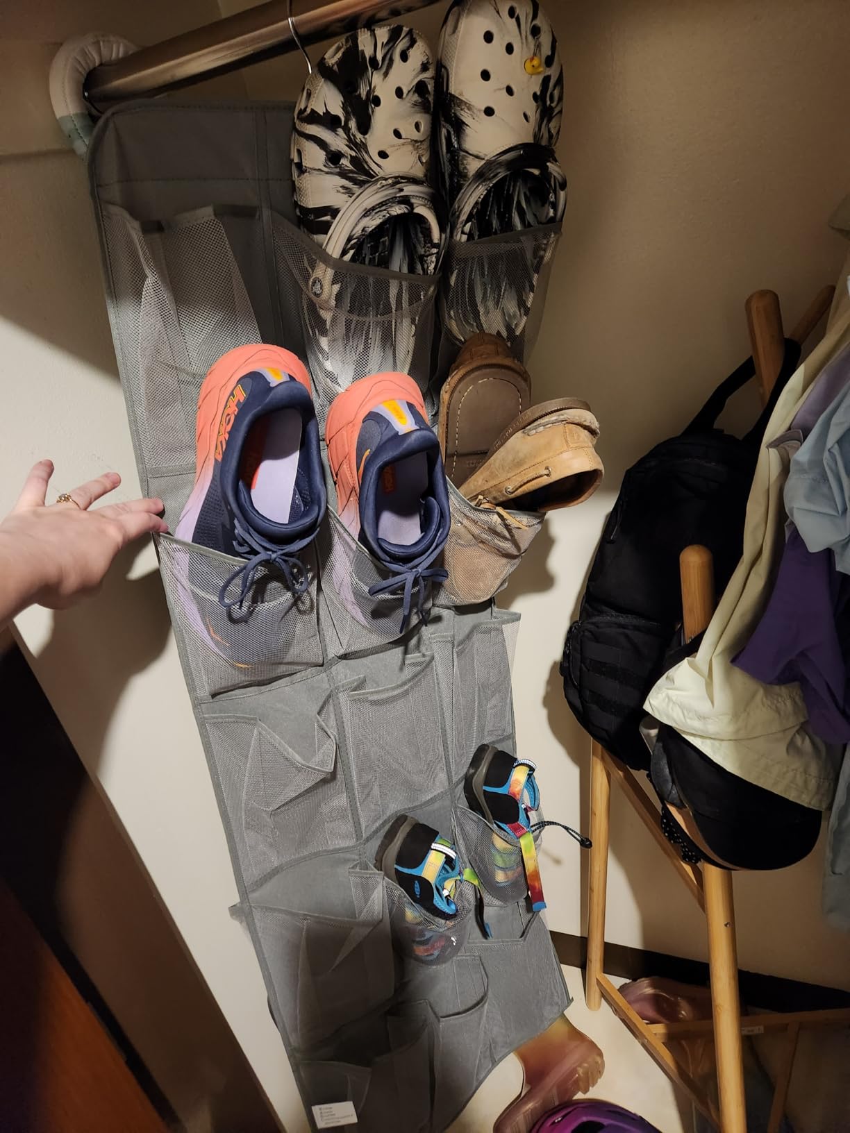 MISSLO 30 Large Pockets Dual Sided Hanging Shoe Organizer for Closet with Rotating Hanger Hanging Shoe Shelves, Grey customer photo 2