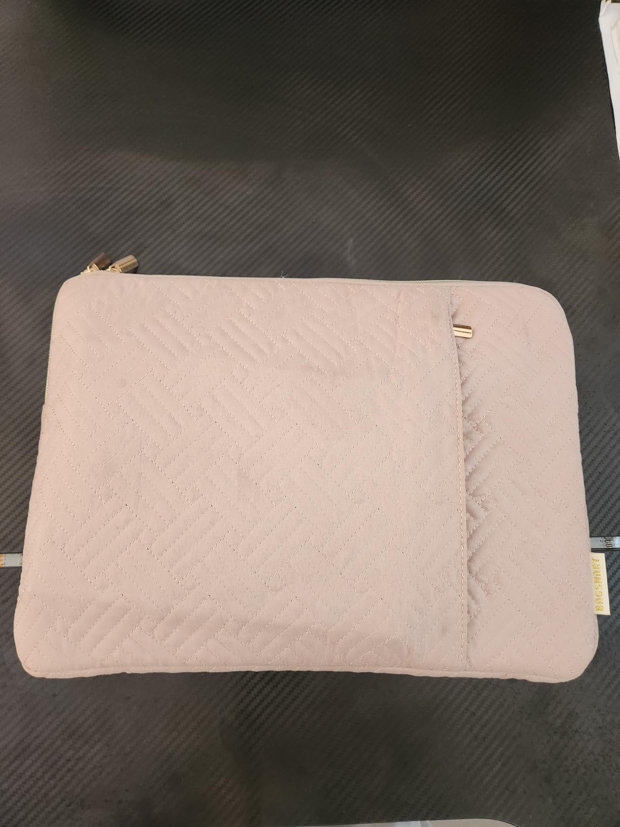BAGSMART Laptop Sleeve Bag Compatible with MacBook Air/Pro, 13-13.3 inch Notebook, Compatible with MacBook Pro 14 Inch, MacBook Air M2 Sleeve 13 Inch, Repellent Protective Case with Pocket, Pink customer photo 1