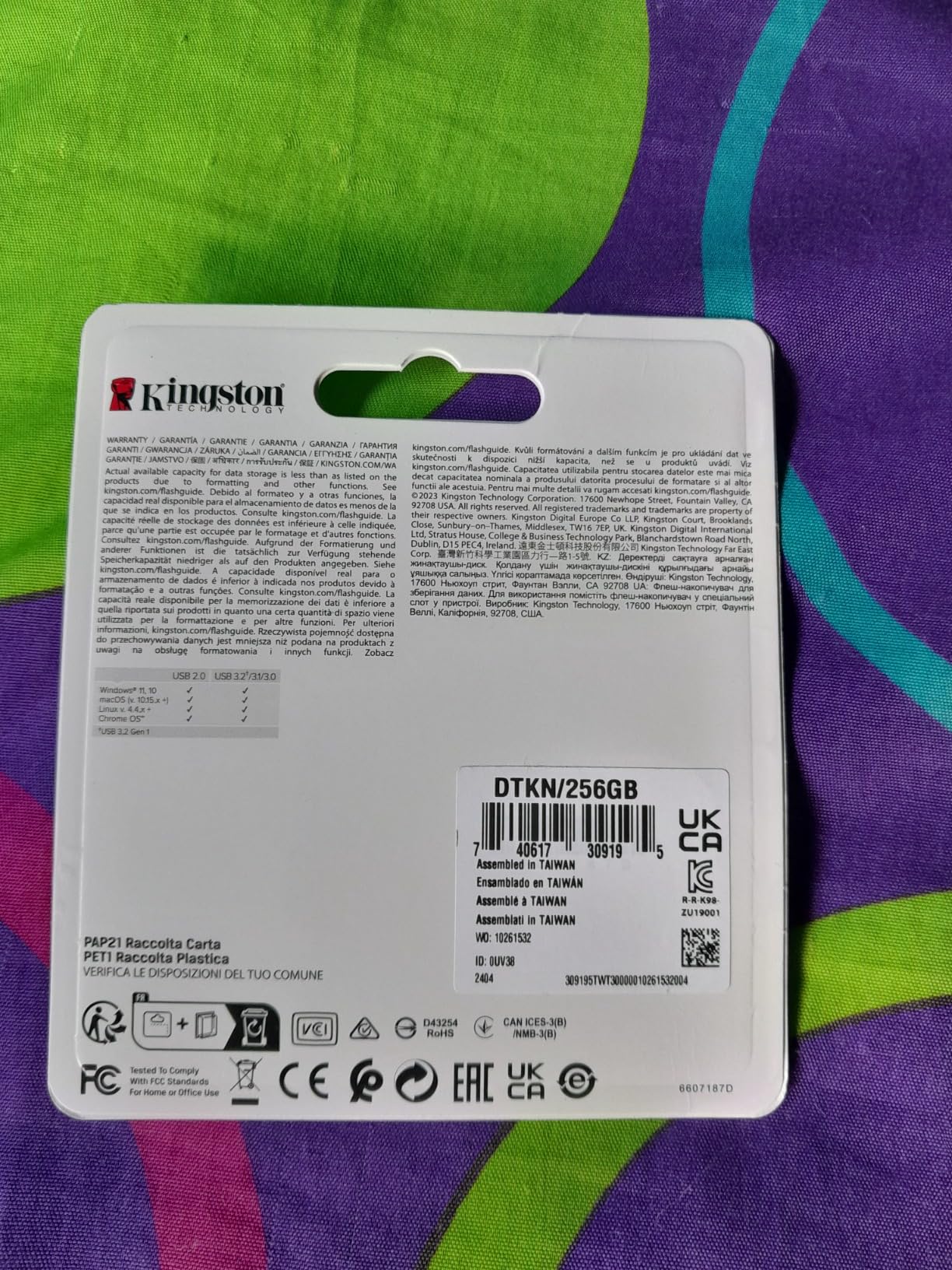 Kingston DataTraveler Kyson 256GB High Performance USB 3.2 Metal Flash Drive | Speeds up to 200MB/s | DTKN/256GB customer photo 2