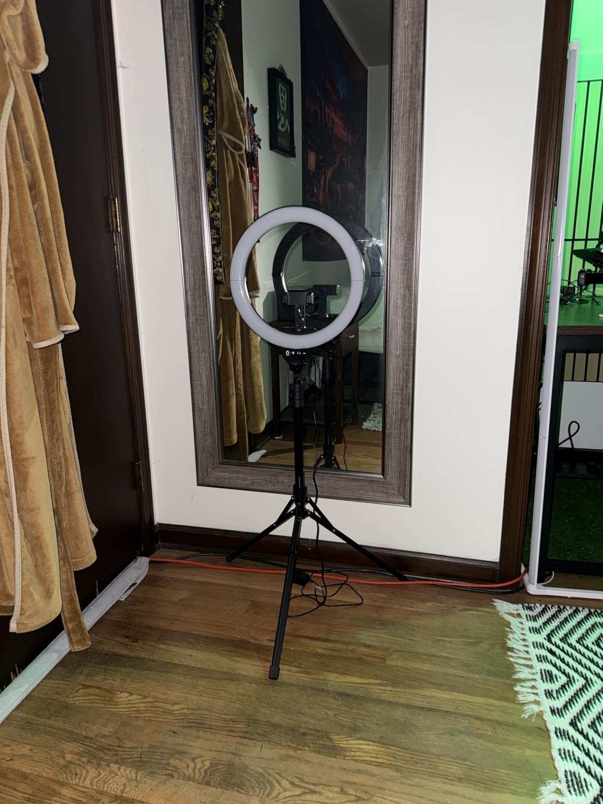 UBeesize 12'' LED Ring Light with 62'' Tripod Stand, Selfie Ring Light for Video Recording, Live Streaming, TikTok & YouTube, Compatible with iPhone & Android (Black) customer photo 2