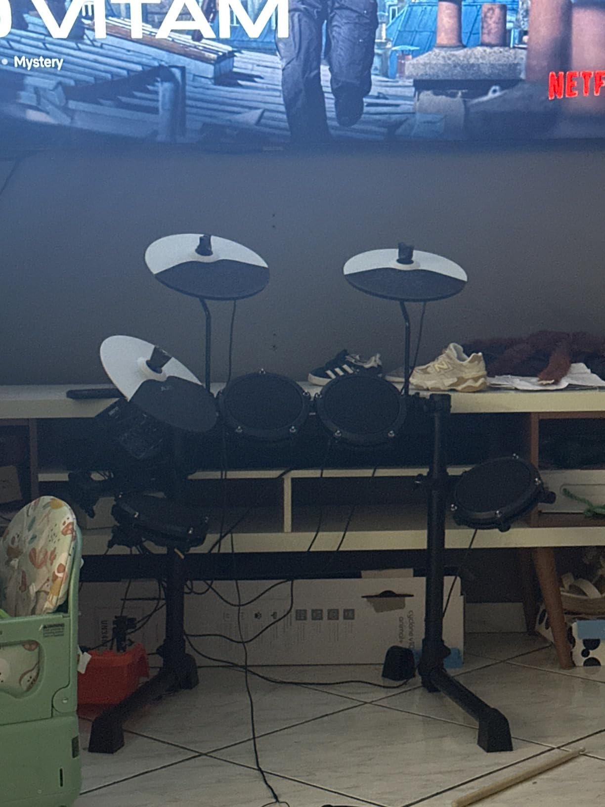 Alesis Debut Kit - Electric Drum Kit with 4 Quiet Mesh Electronic Pads, 120 Sounds, Drum Sticks, Stool, Headphones, and Lessons customer photo 1